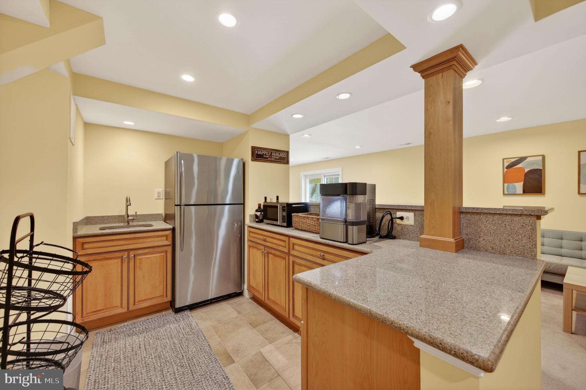 LUTHERVILLE - Residential
