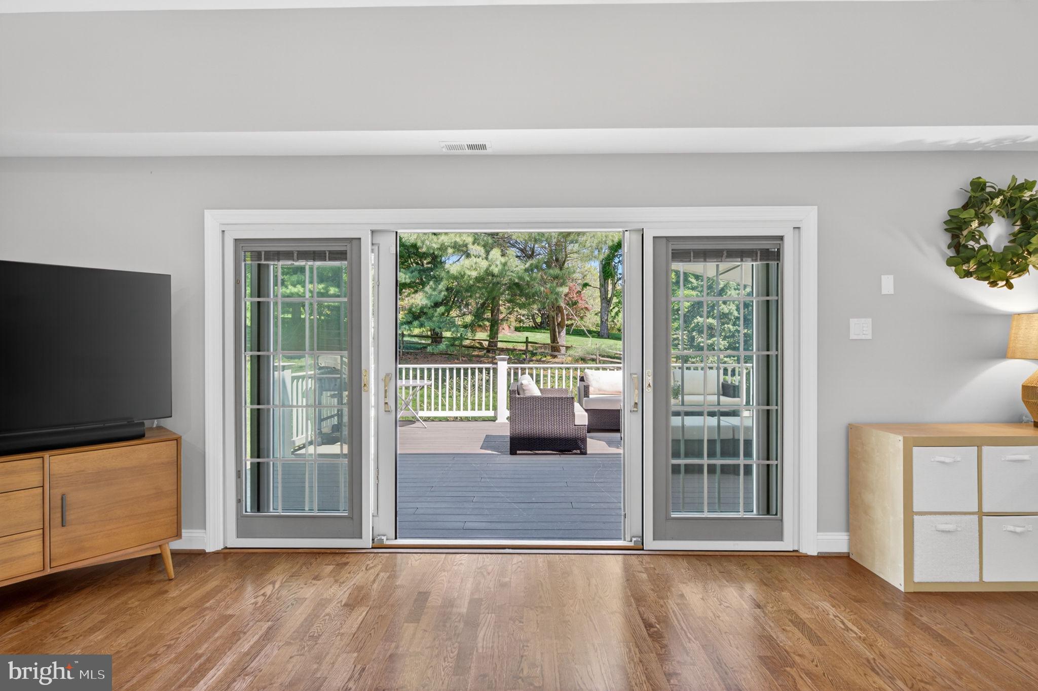 LUTHERVILLE - Residential