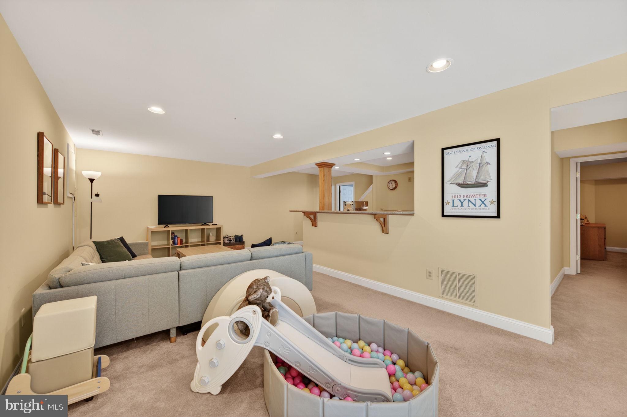 LUTHERVILLE - Residential