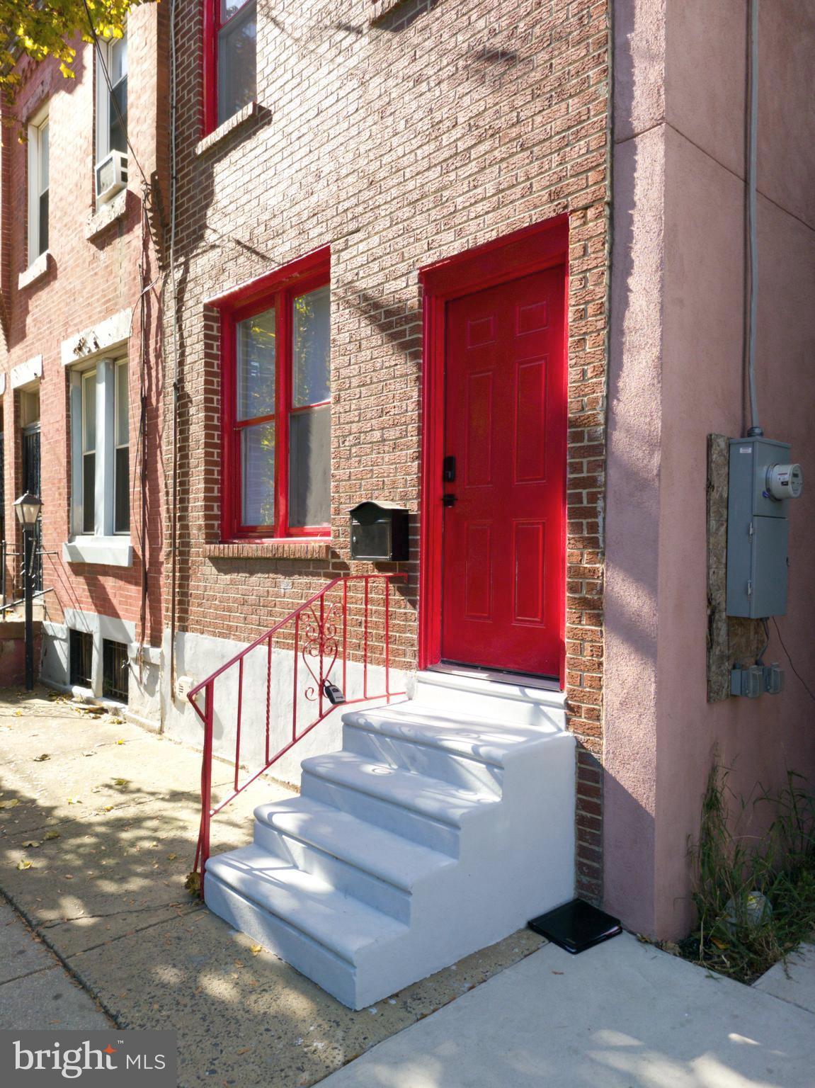 1558 N RANDOLPH STREET