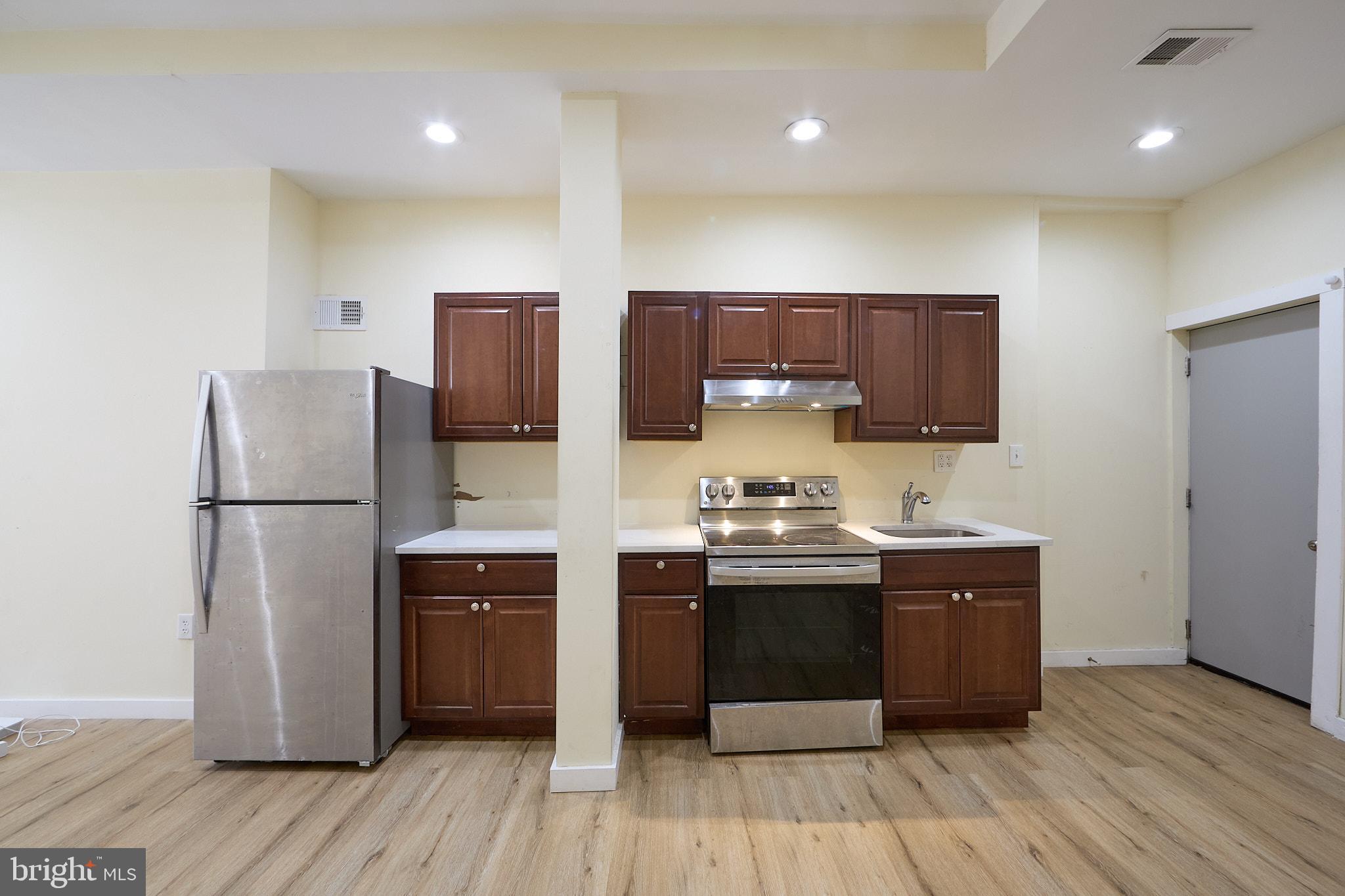 OLDE KENSINGTON - Residential