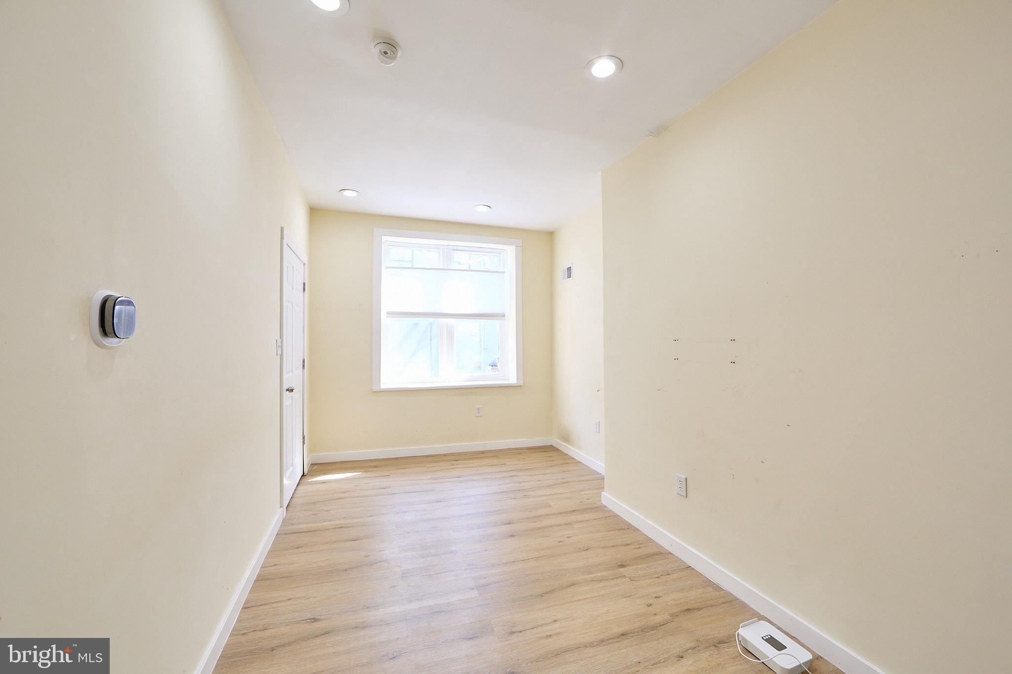 OLDE KENSINGTON - Residential