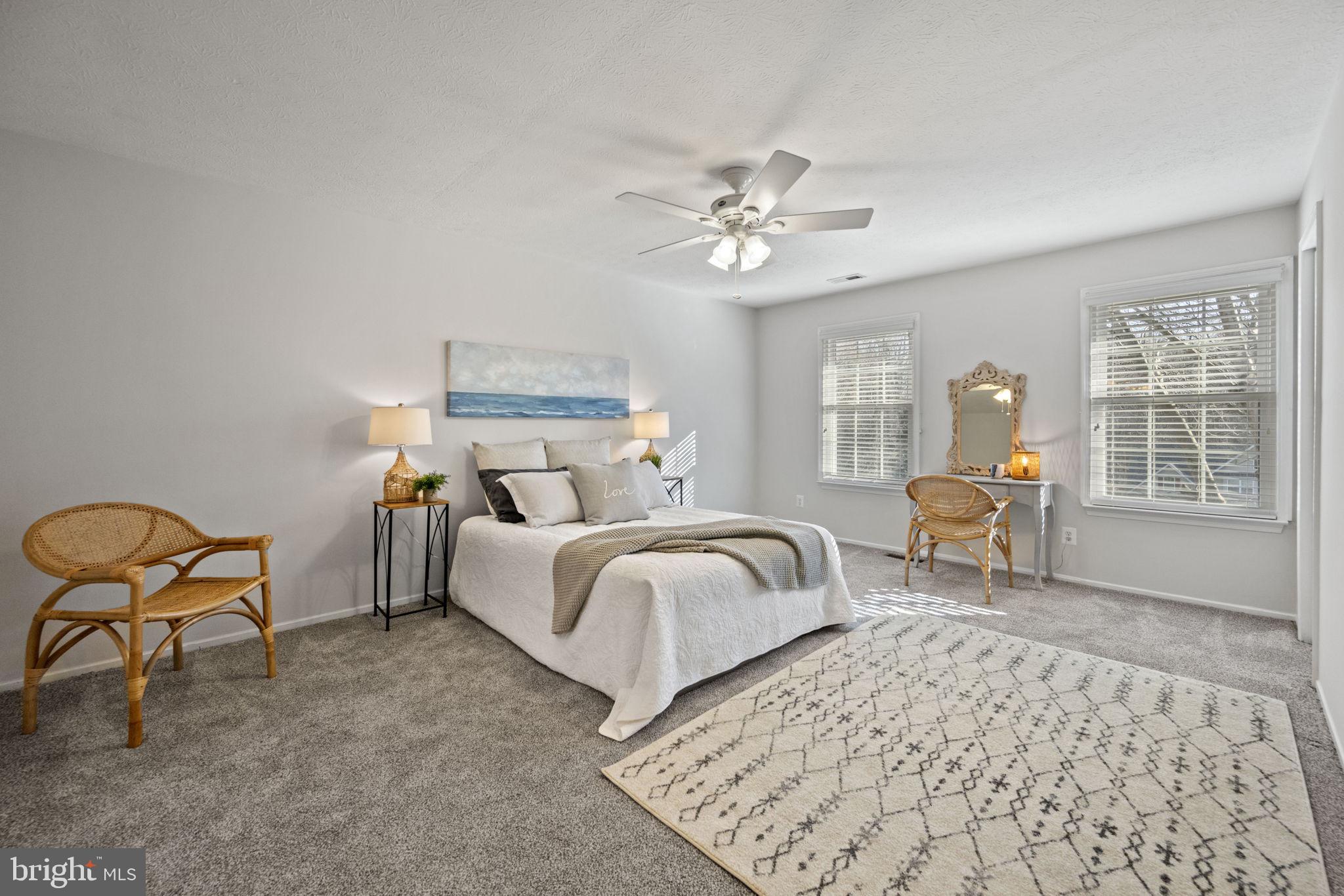 BAY COUNTRY - Residential