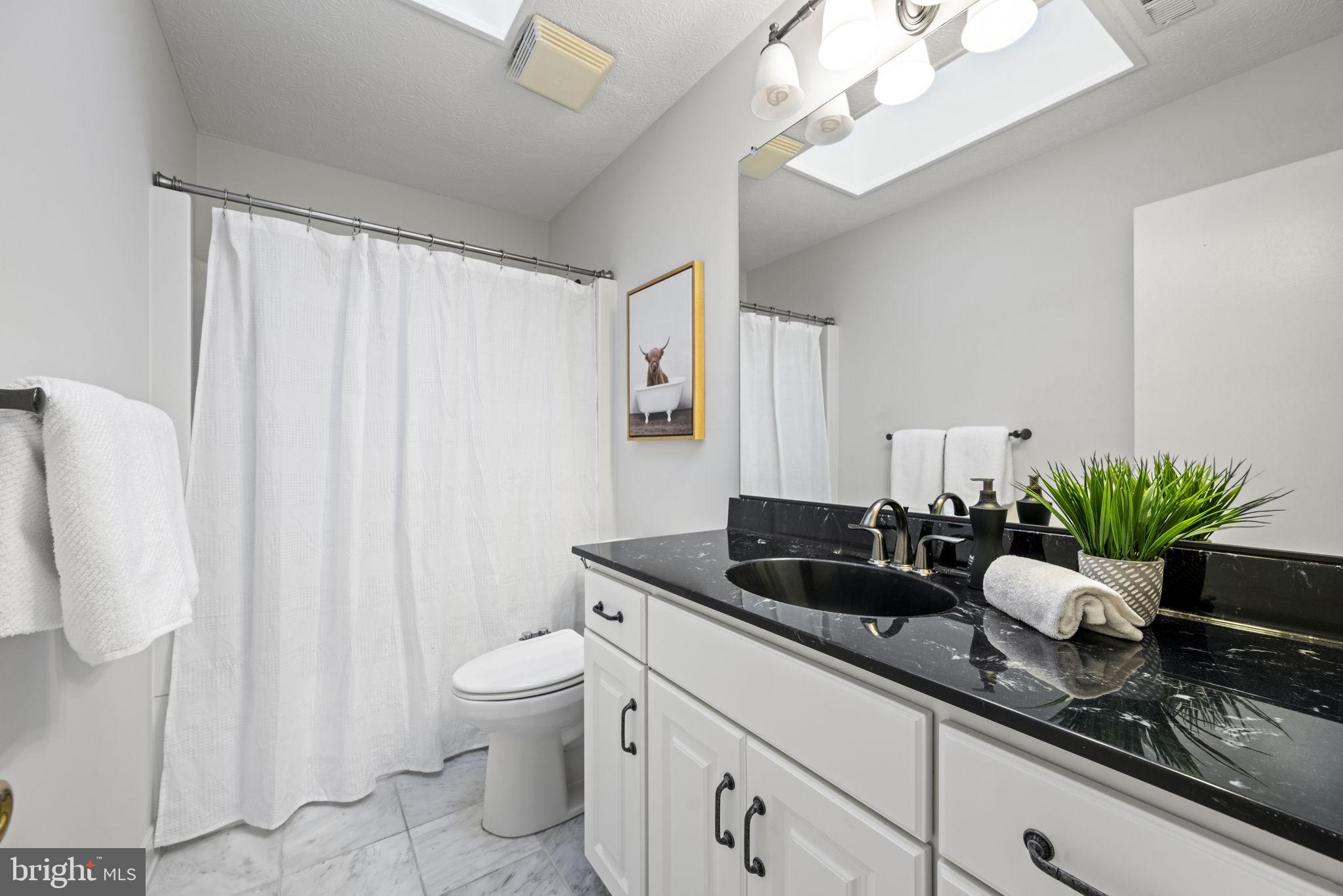 BAY COUNTRY - Residential