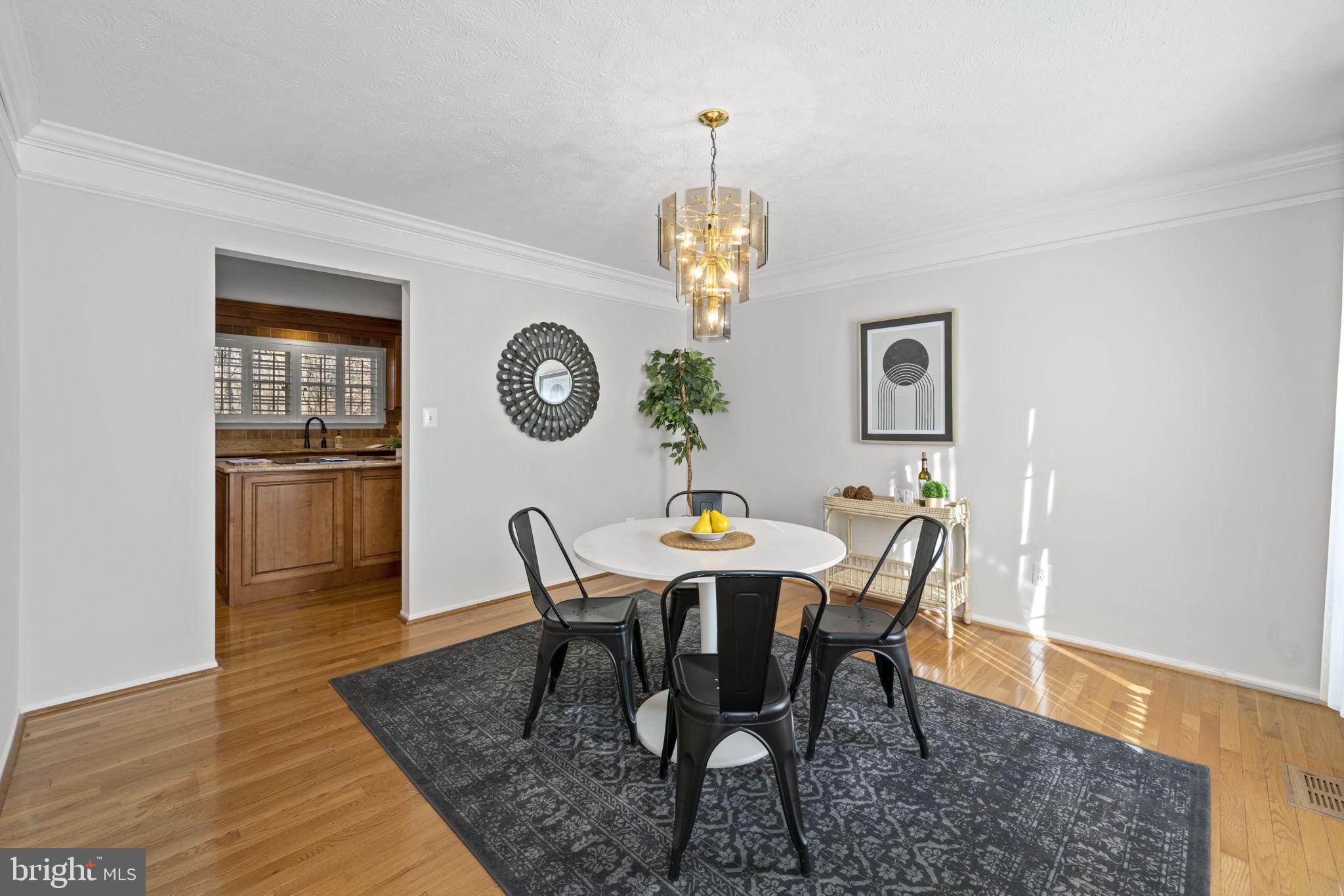 BAY COUNTRY - Residential