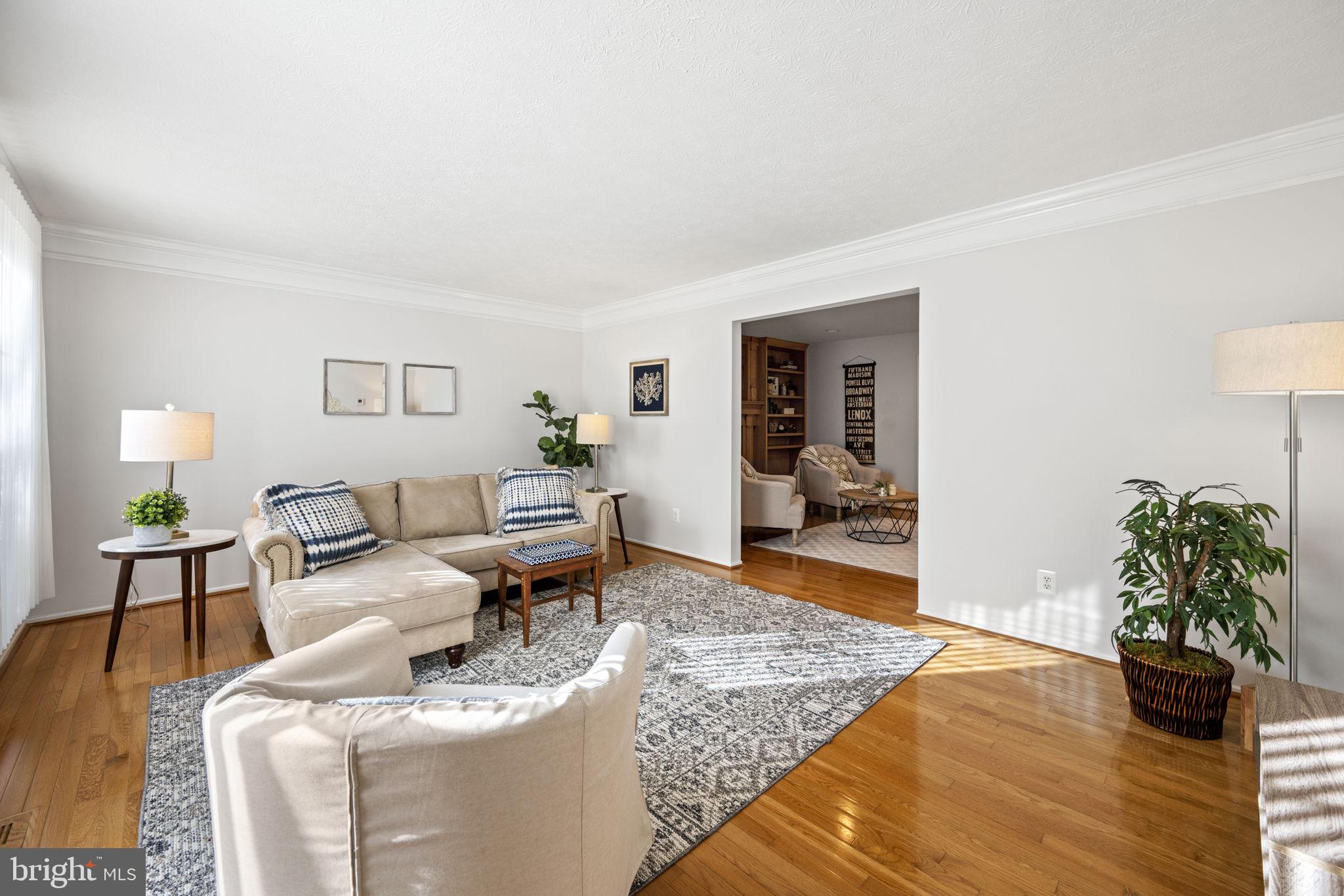 BAY COUNTRY - Residential