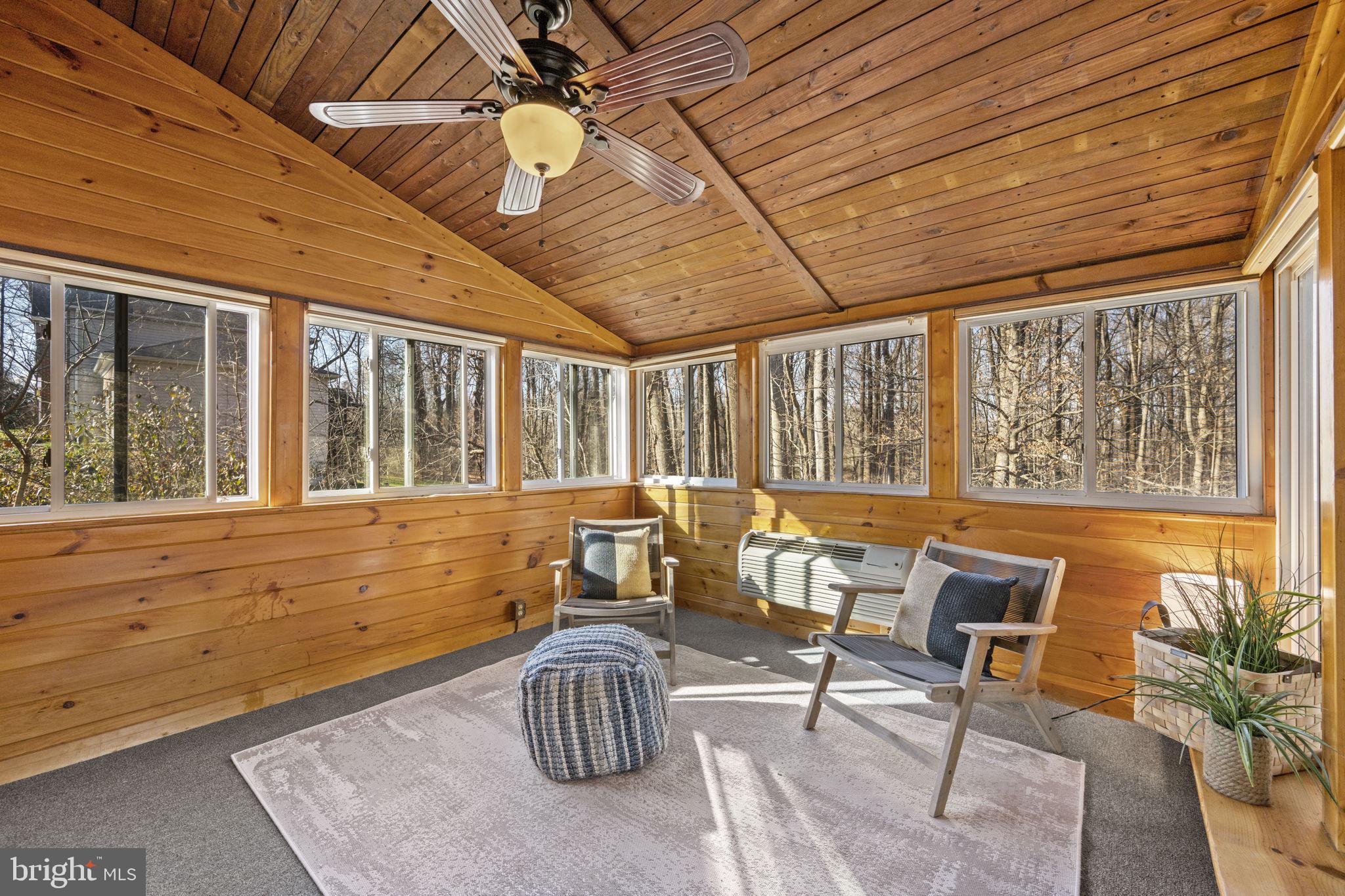 BAY COUNTRY - Residential