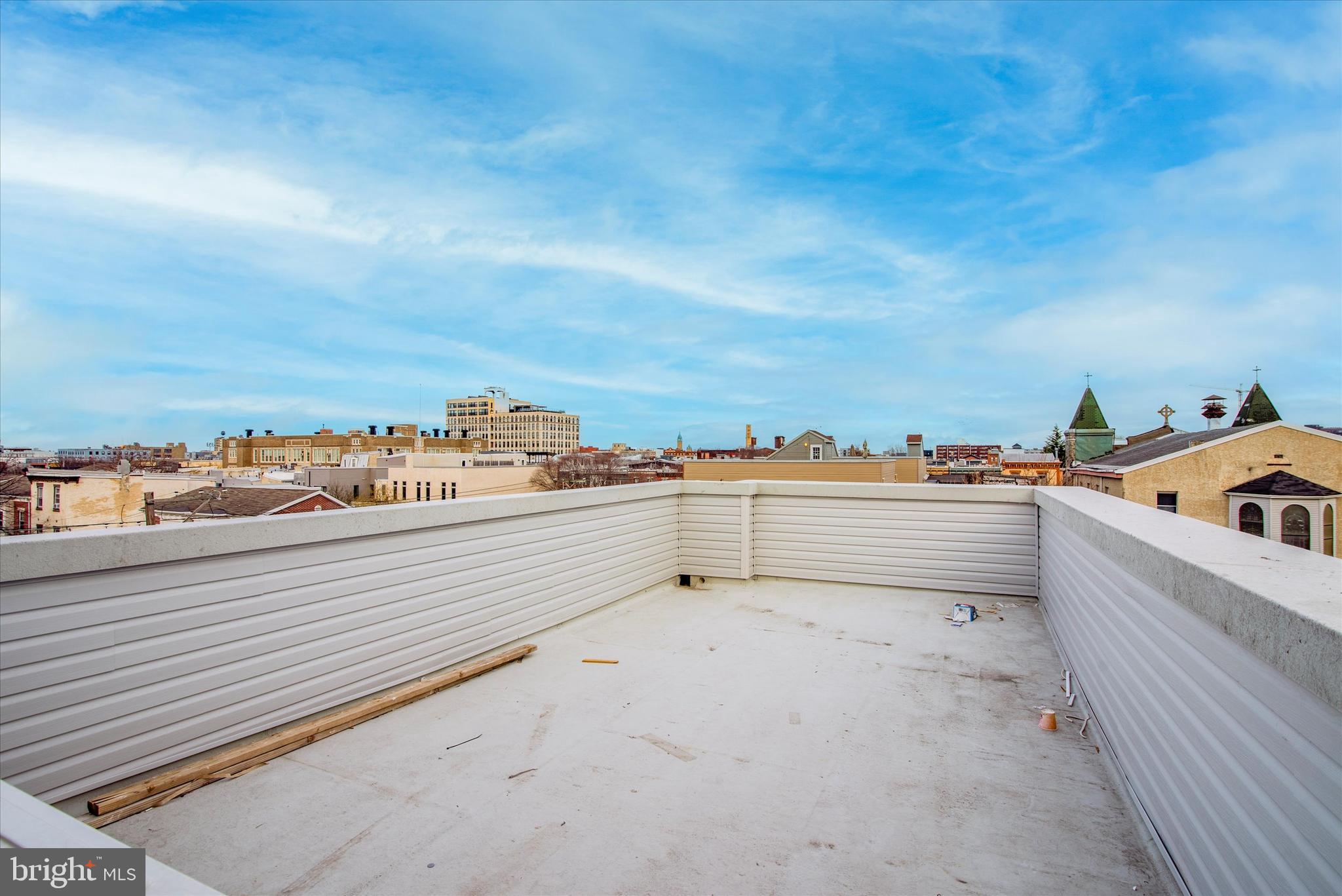 LUDLOW - Commercial Sale