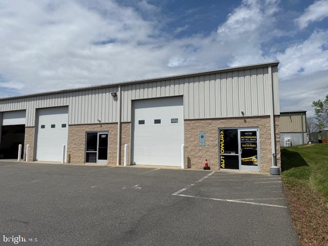 CRANES CORNER - Commercial Lease