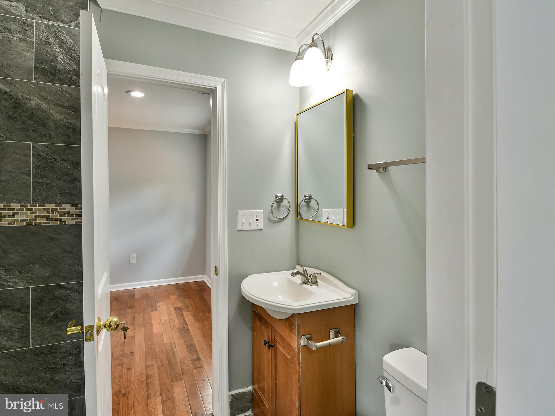 LANDOVER HILLS - Residential Lease