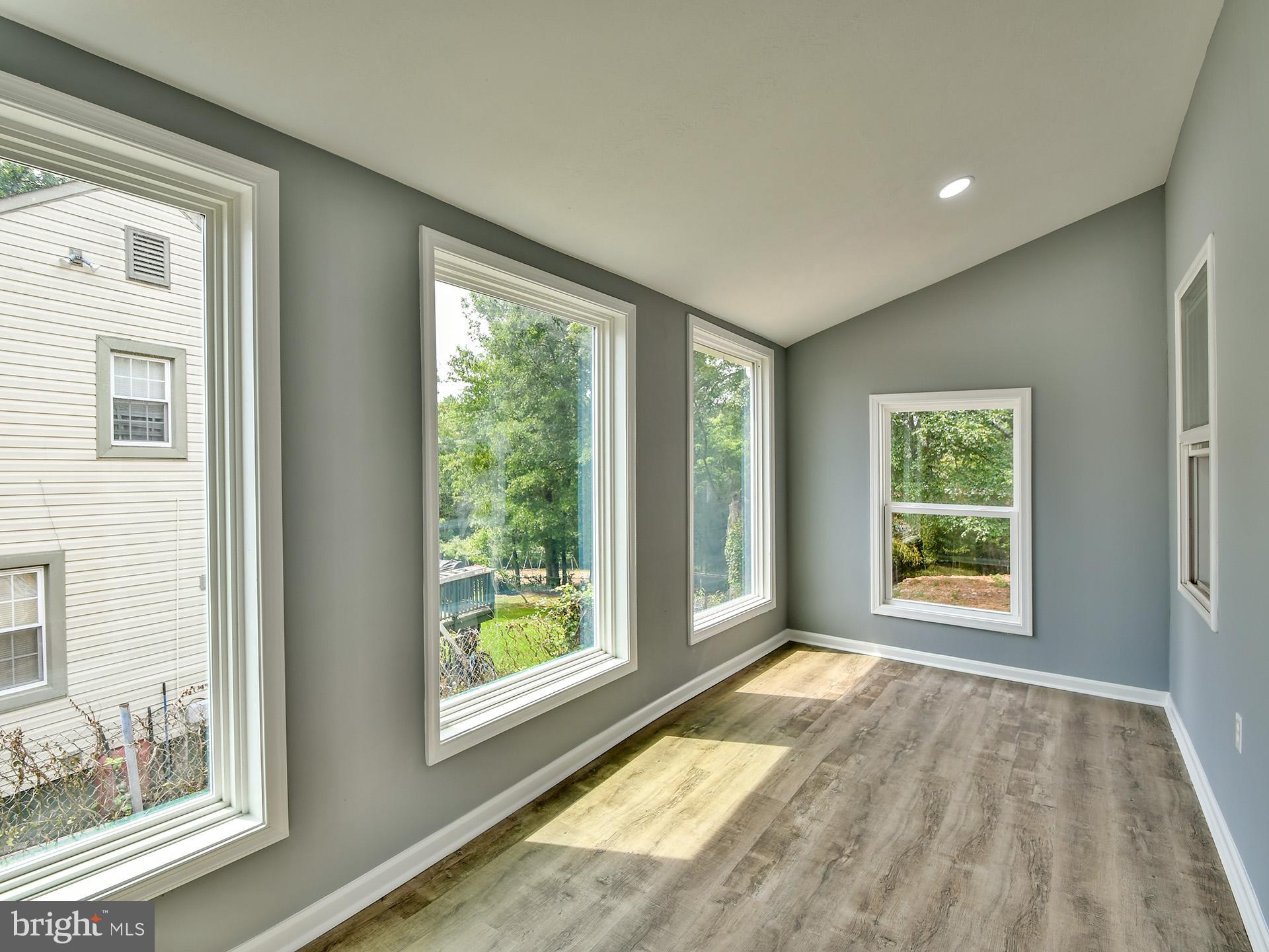 LANDOVER HILLS - Residential Lease