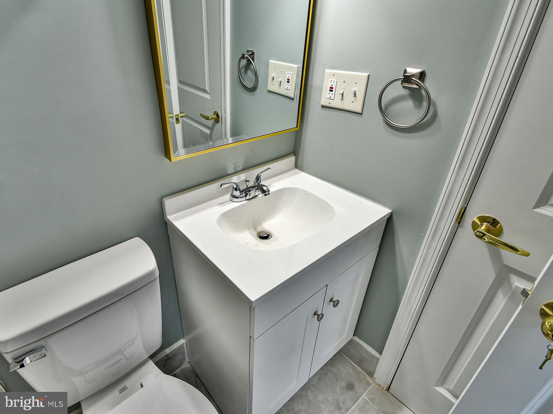 LANDOVER HILLS - Residential Lease