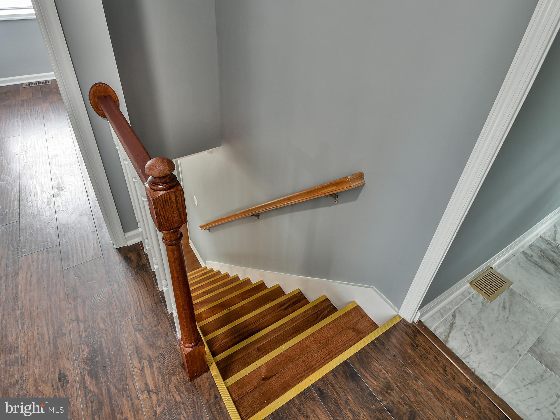 LANDOVER HILLS - Residential Lease