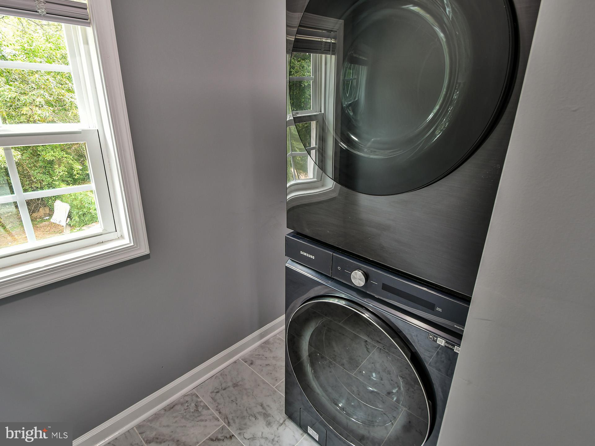 LANDOVER HILLS - Residential Lease