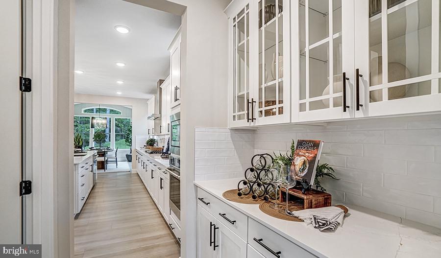 ST JAMES - Residential