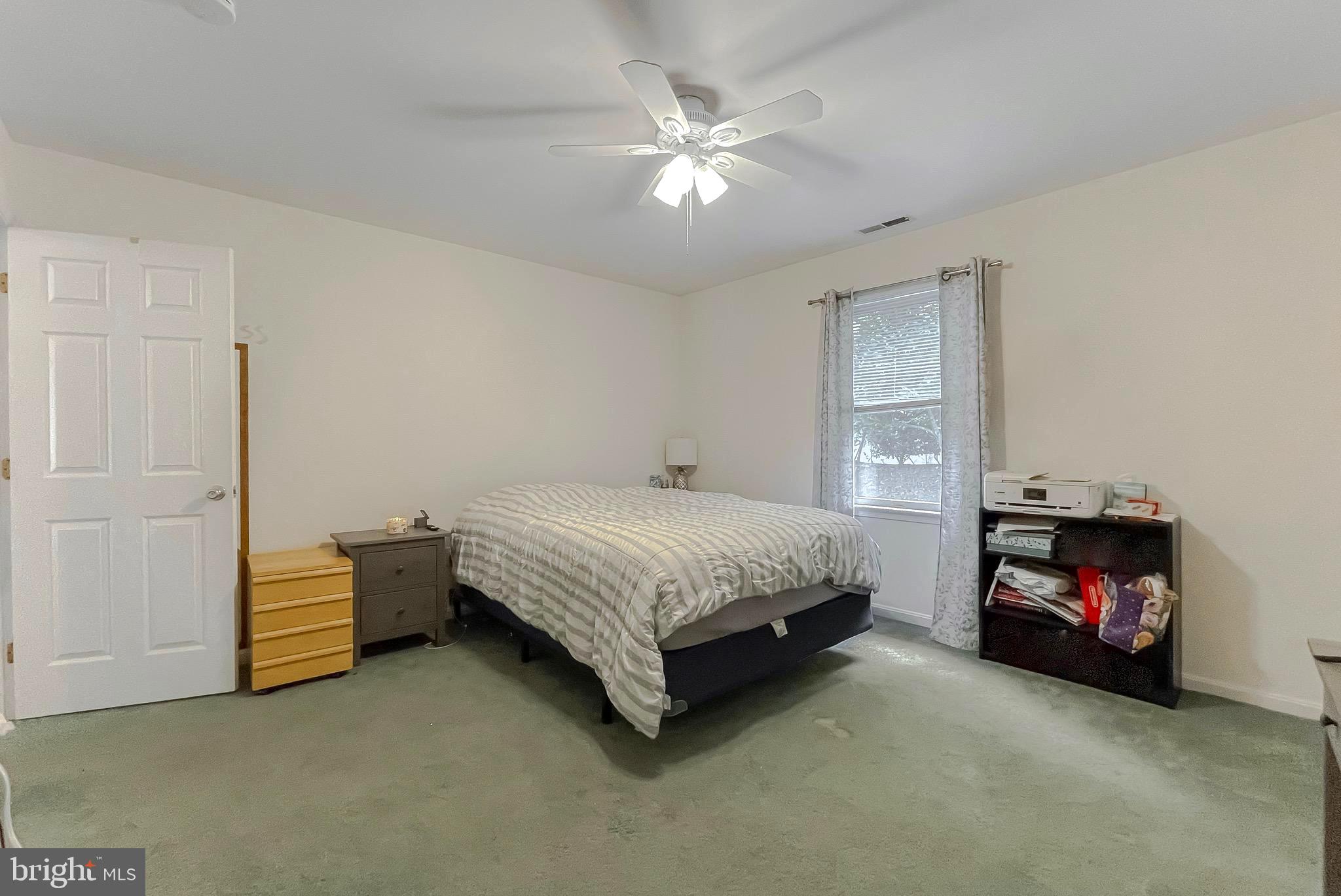 QUEENSTOWN VILLAGE - Residential