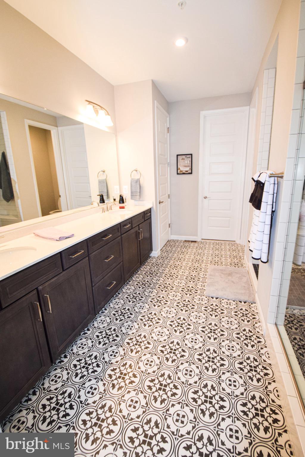 GILMER WOODS - Residential