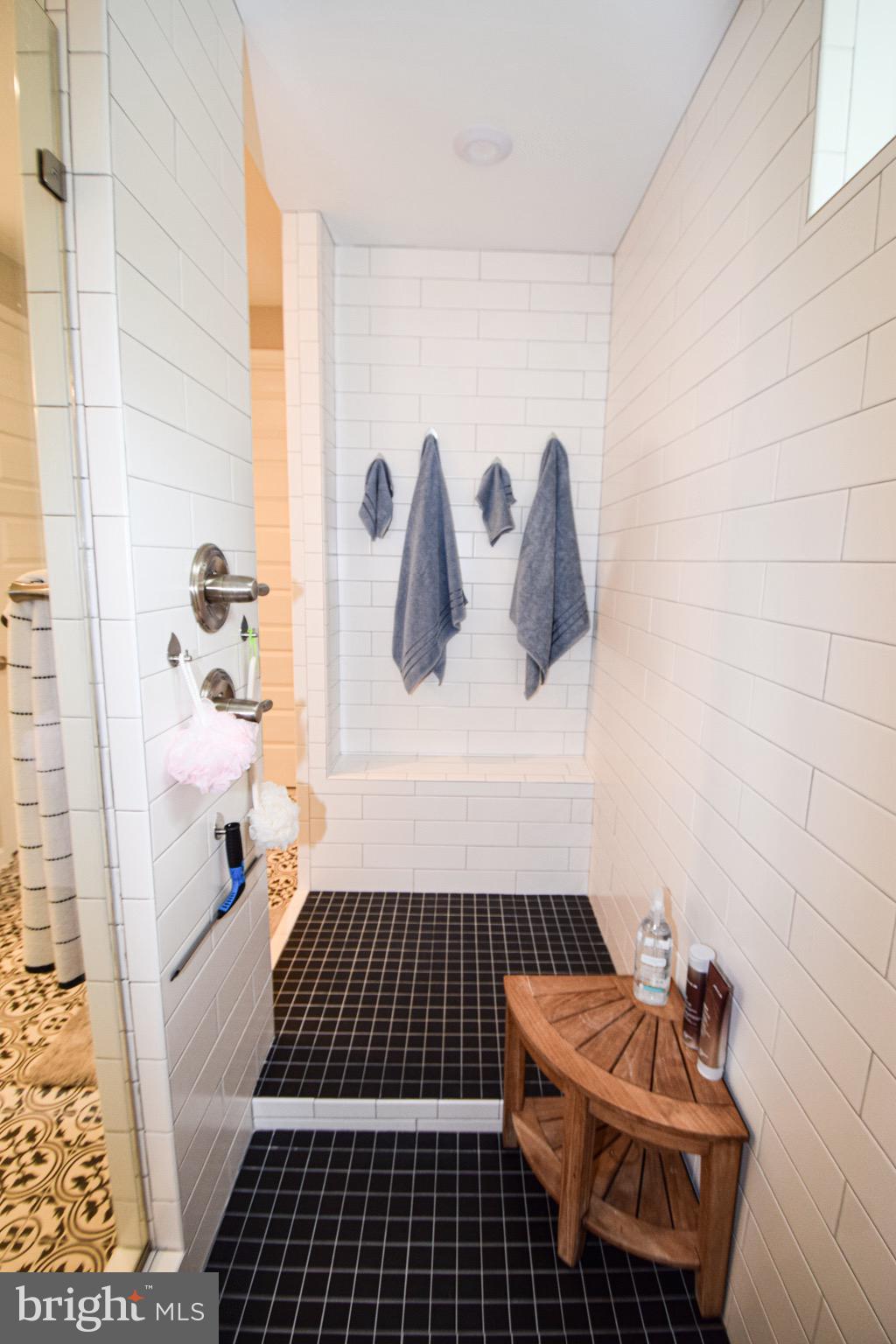 GILMER WOODS - Residential