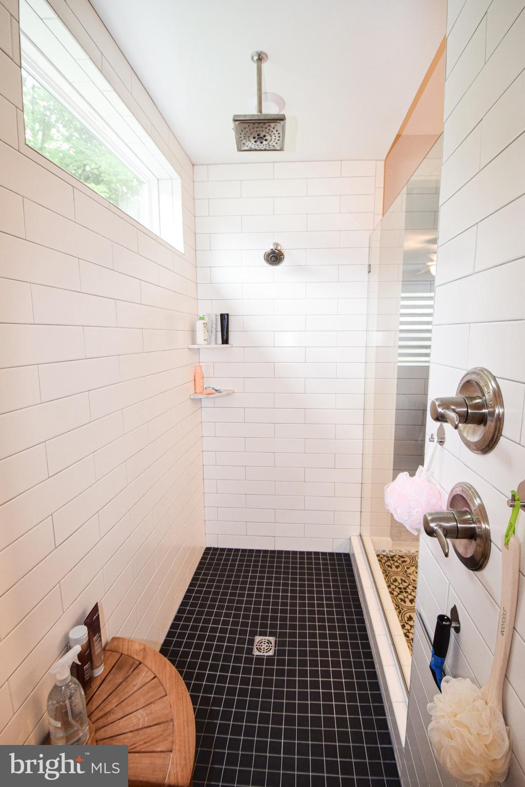 GILMER WOODS - Residential