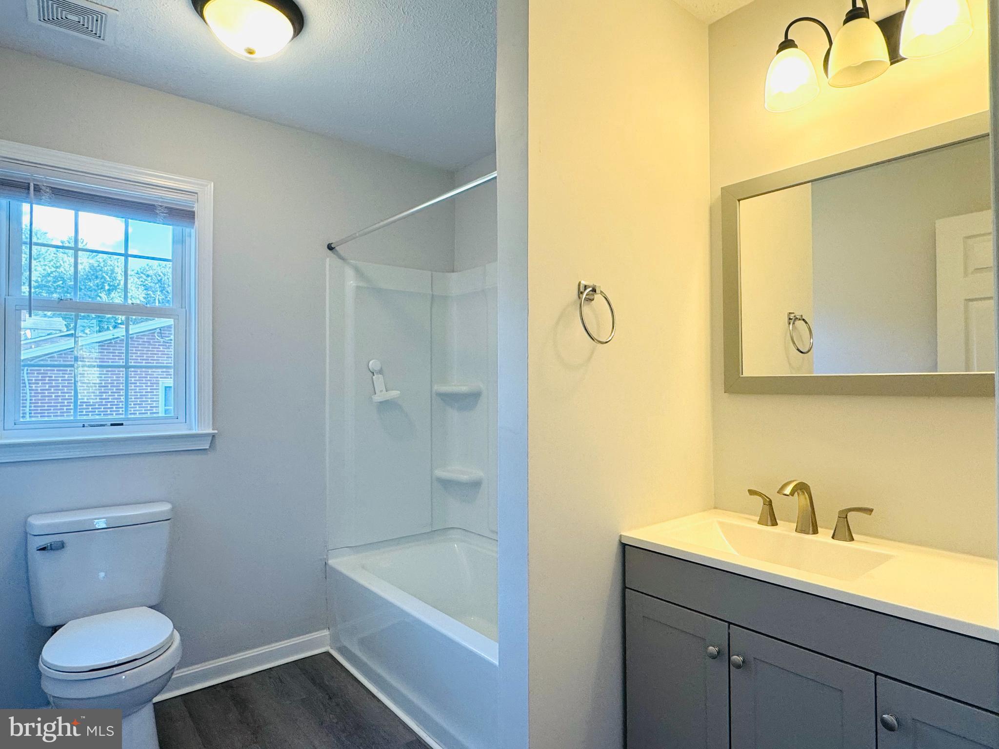 ACADEMY MANOR - Residential