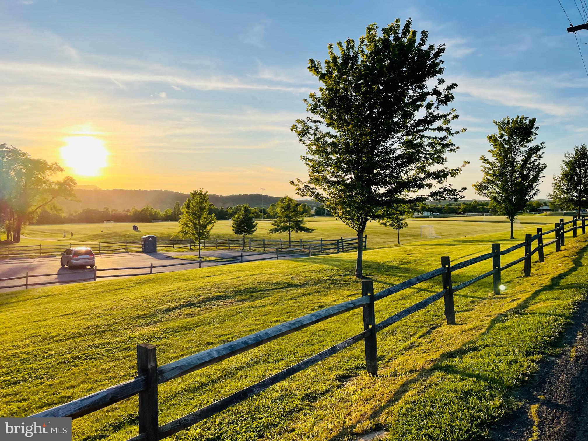 ACADEMY MANOR - Residential