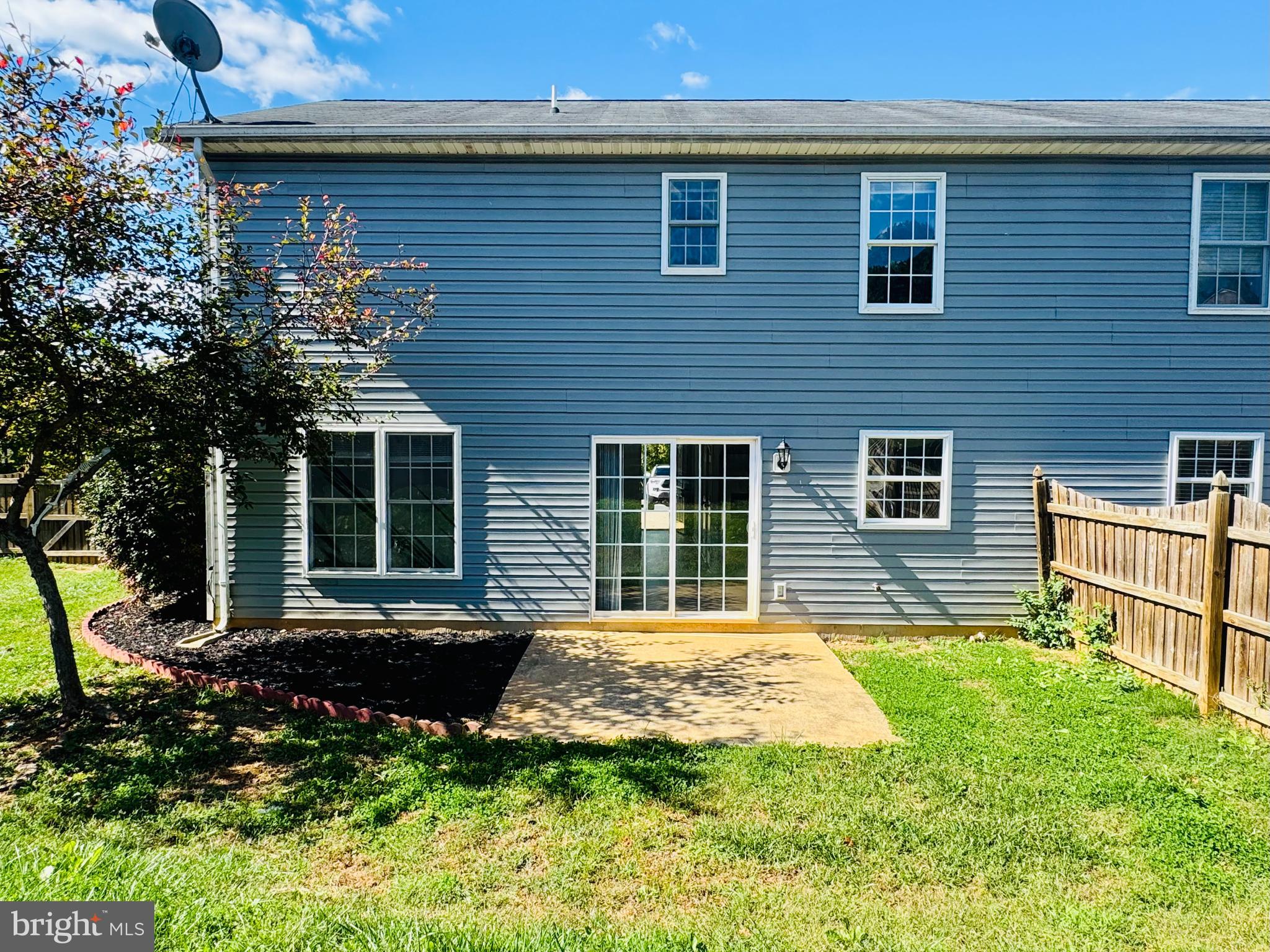 ACADEMY MANOR - Residential