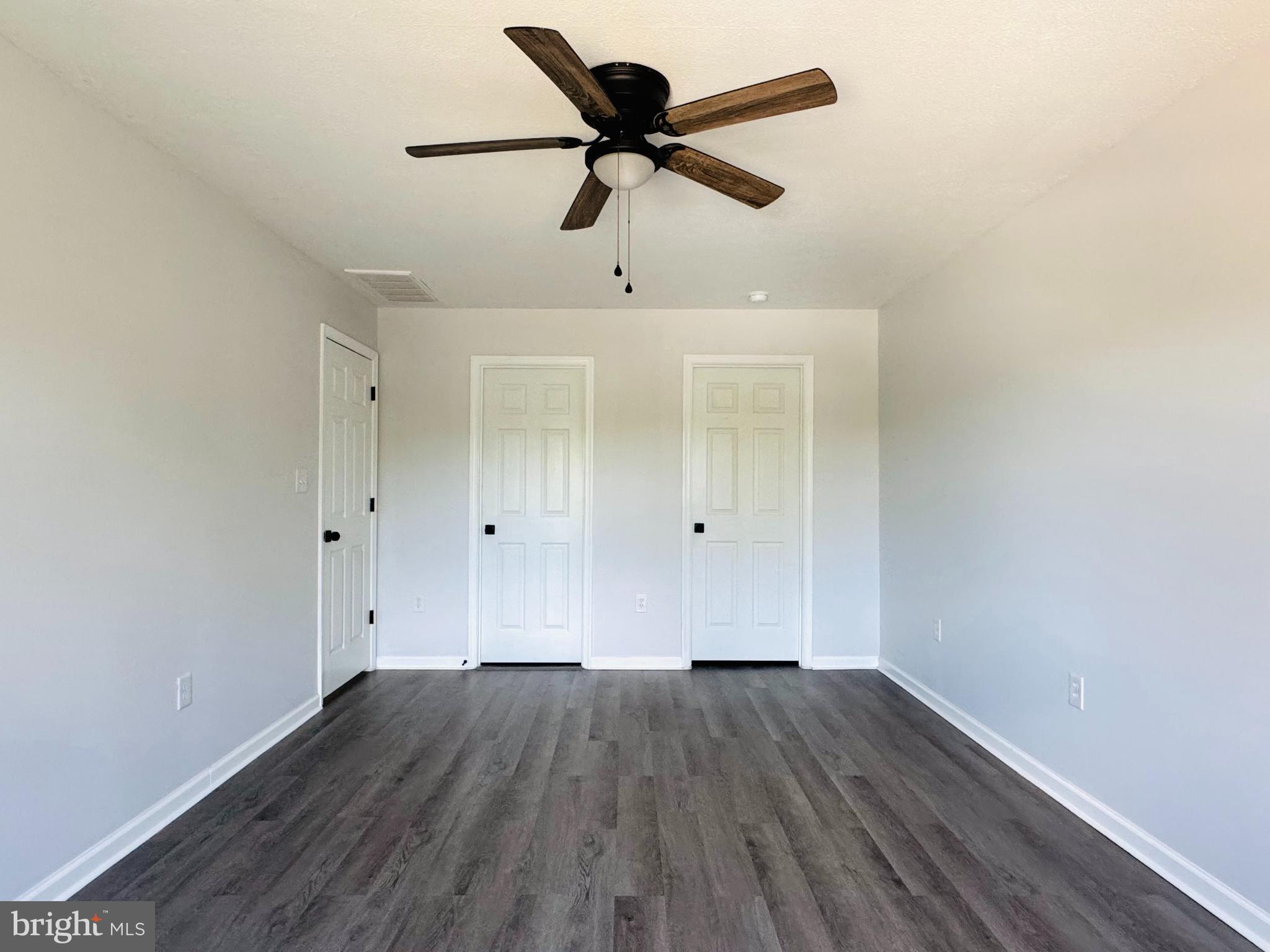 ACADEMY MANOR - Residential