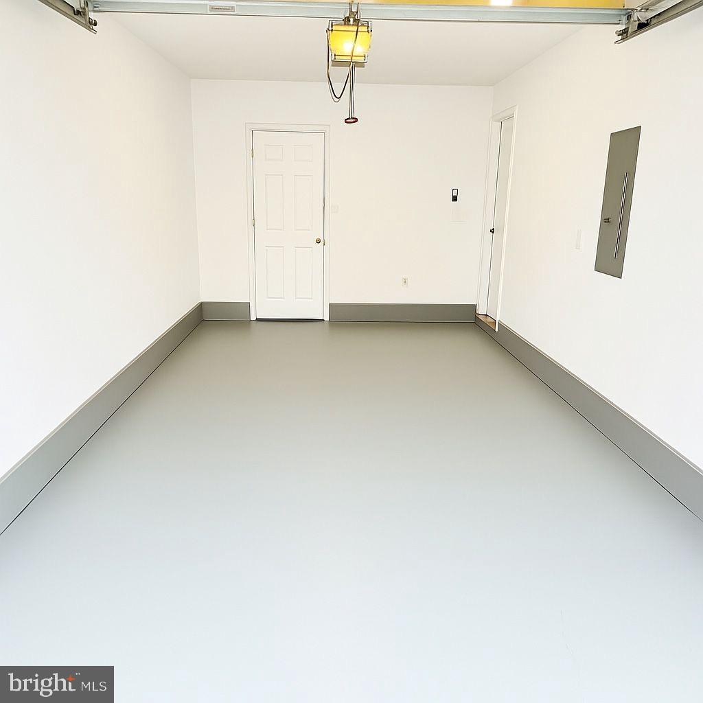 ACADEMY MANOR - Residential