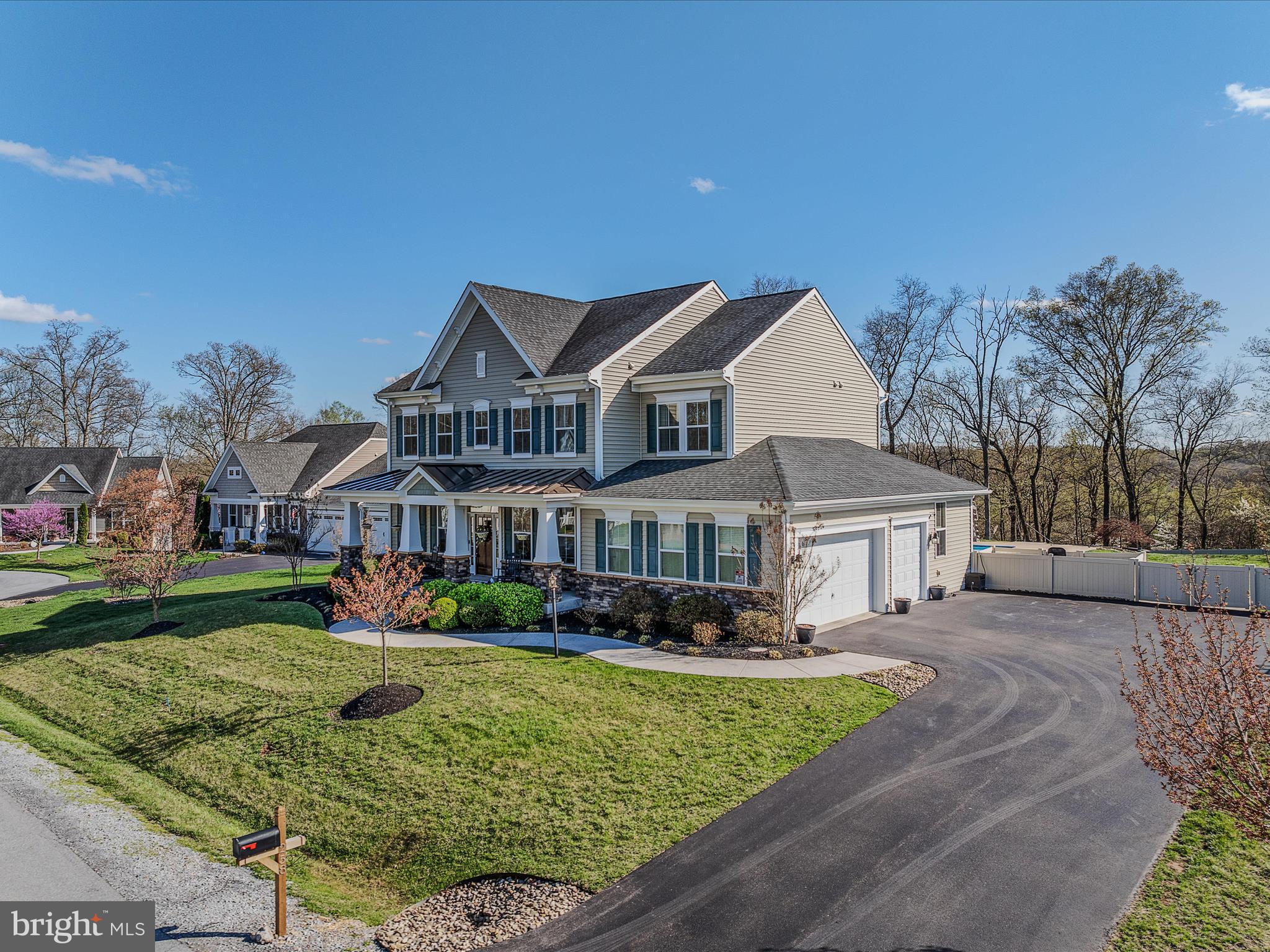 BROOKFIELD ON THE POTOMAC - Residential