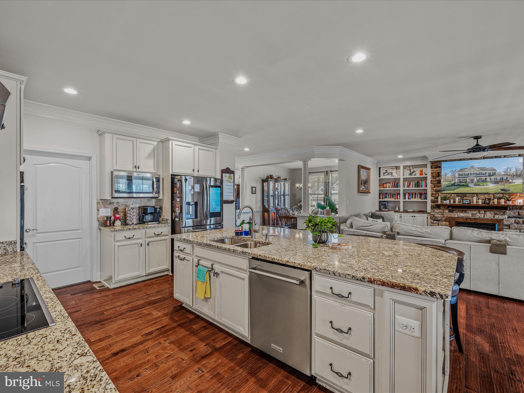 BROOKFIELD ON THE POTOMAC - Residential