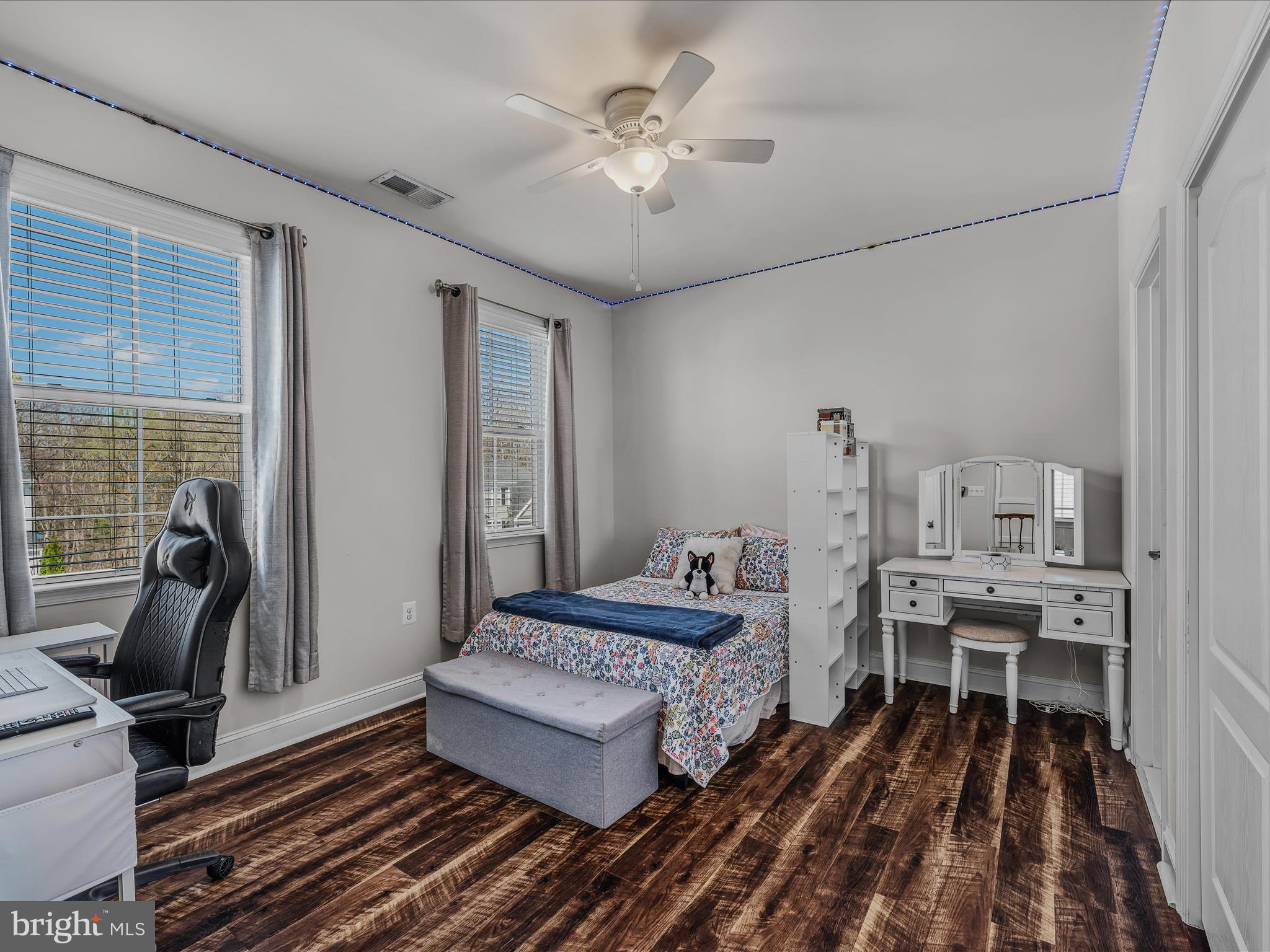 BROOKFIELD ON THE POTOMAC - Residential