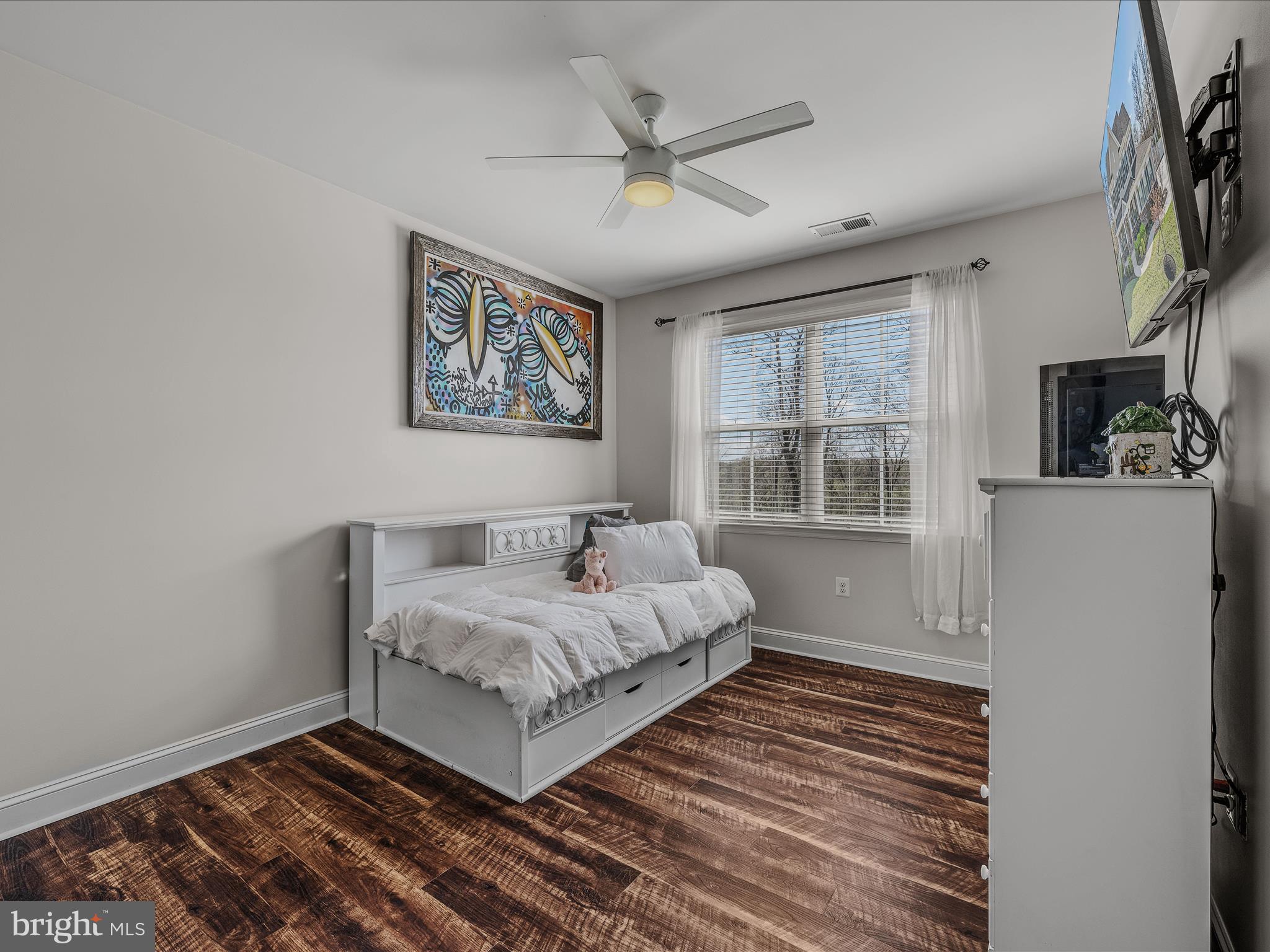 BROOKFIELD ON THE POTOMAC - Residential