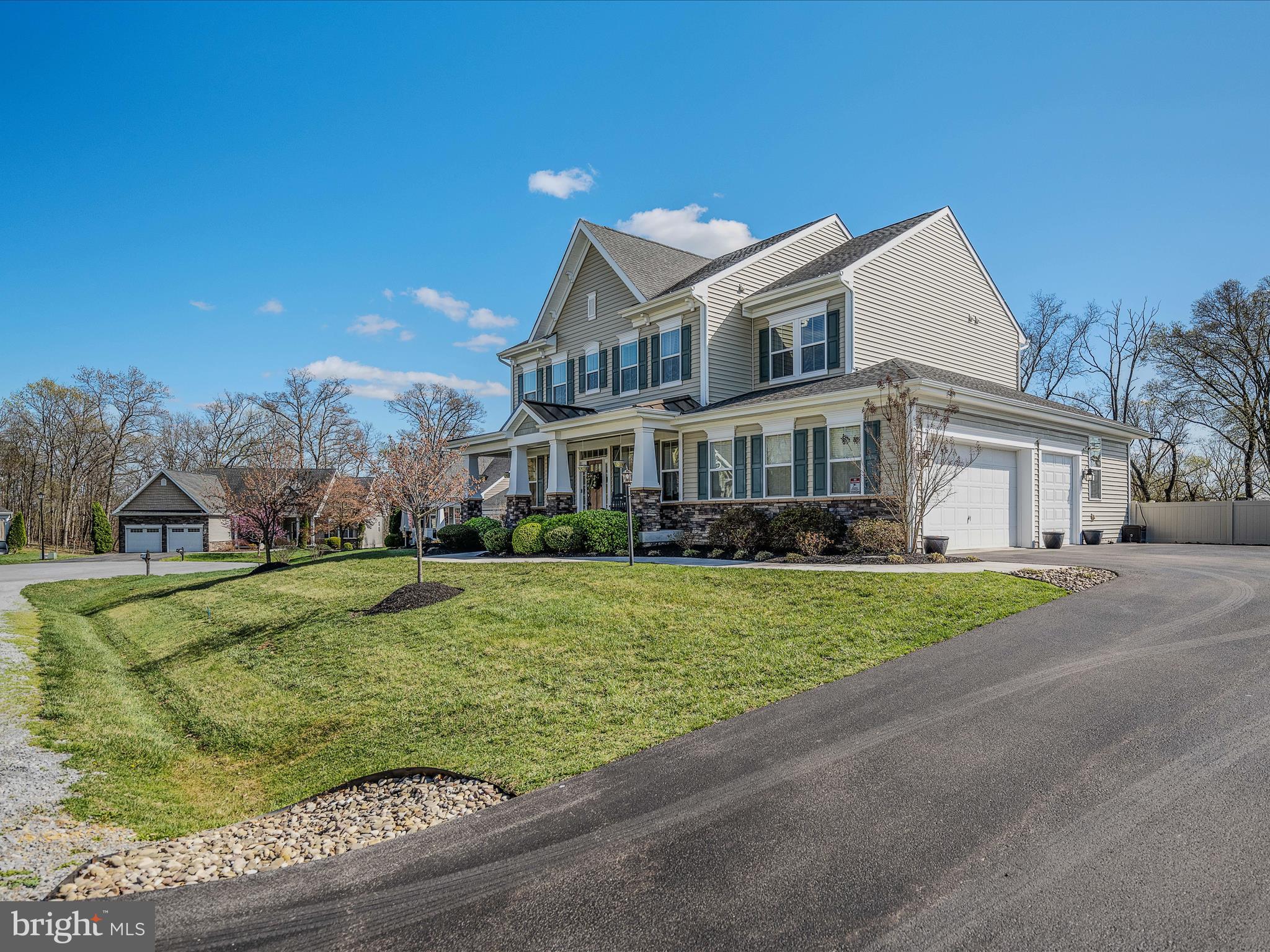 BROOKFIELD ON THE POTOMAC - Residential