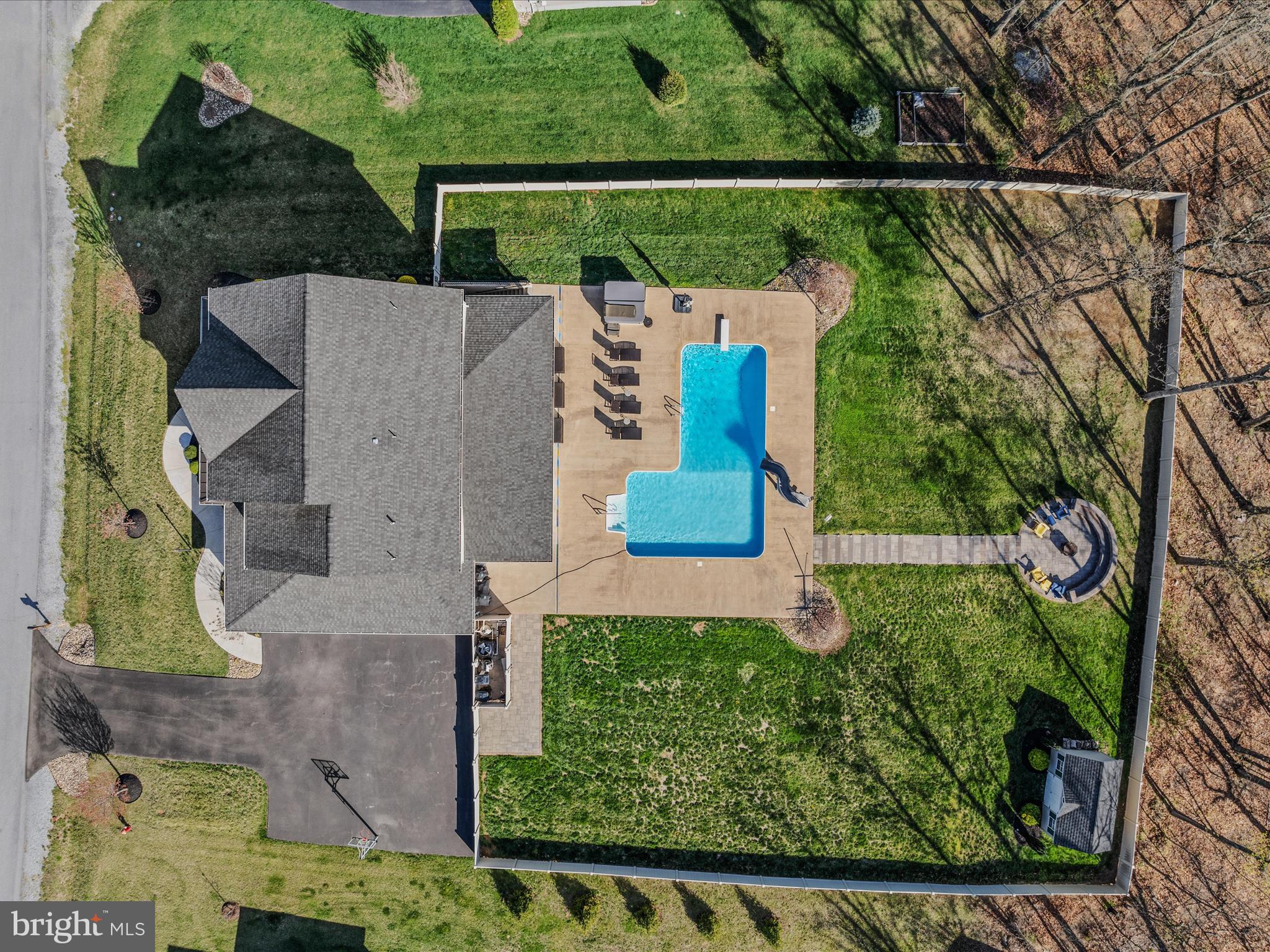 BROOKFIELD ON THE POTOMAC - Residential