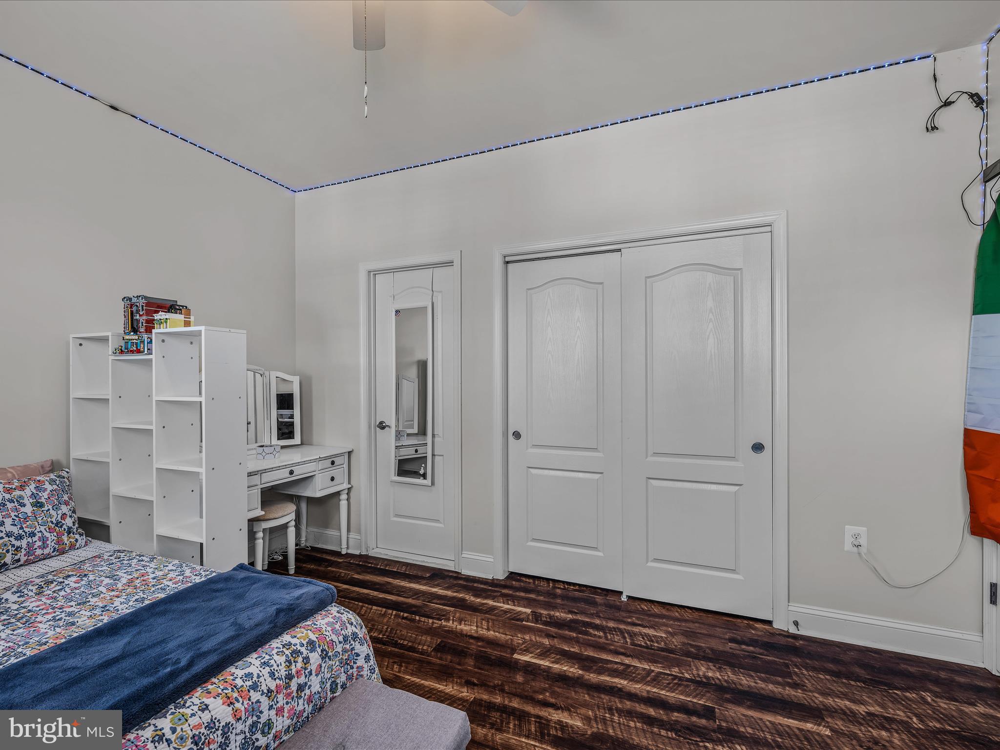 BROOKFIELD ON THE POTOMAC - Residential