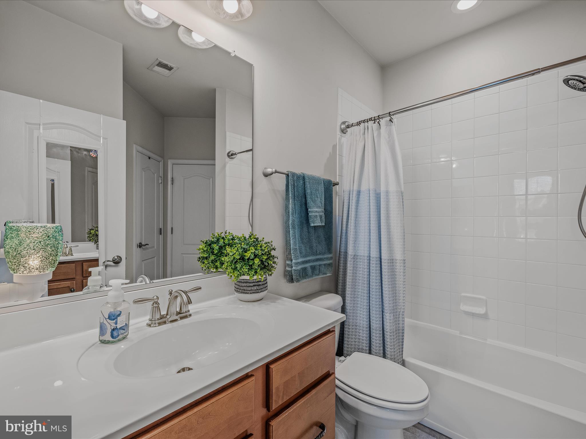 BROOKFIELD ON THE POTOMAC - Residential