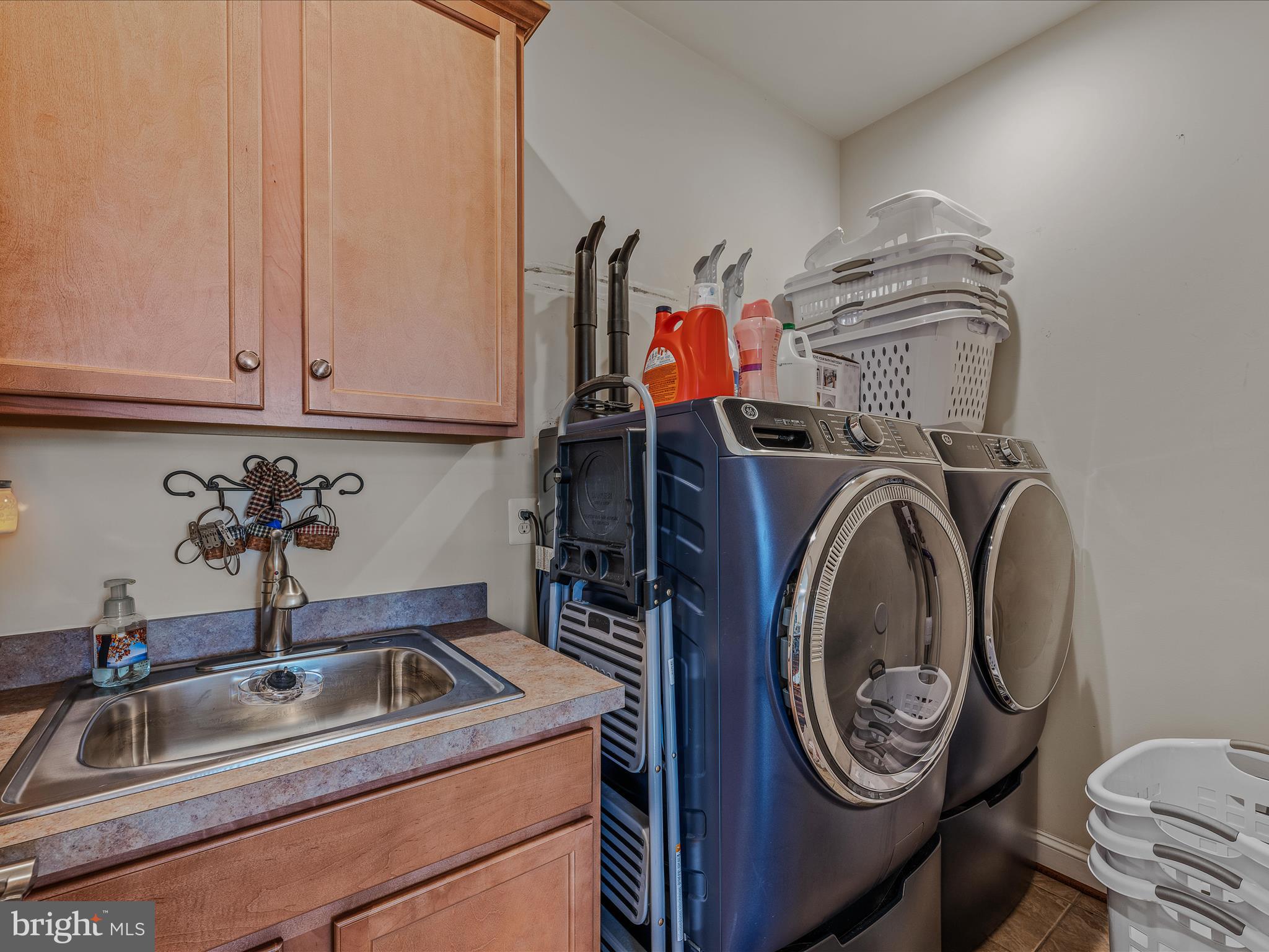 BROOKFIELD ON THE POTOMAC - Residential