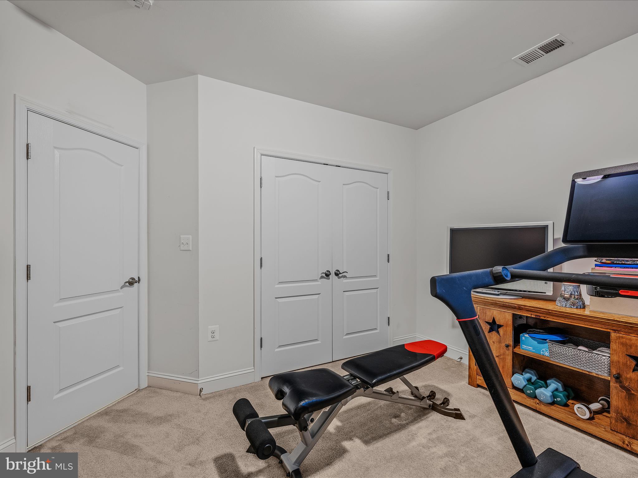 BROOKFIELD ON THE POTOMAC - Residential