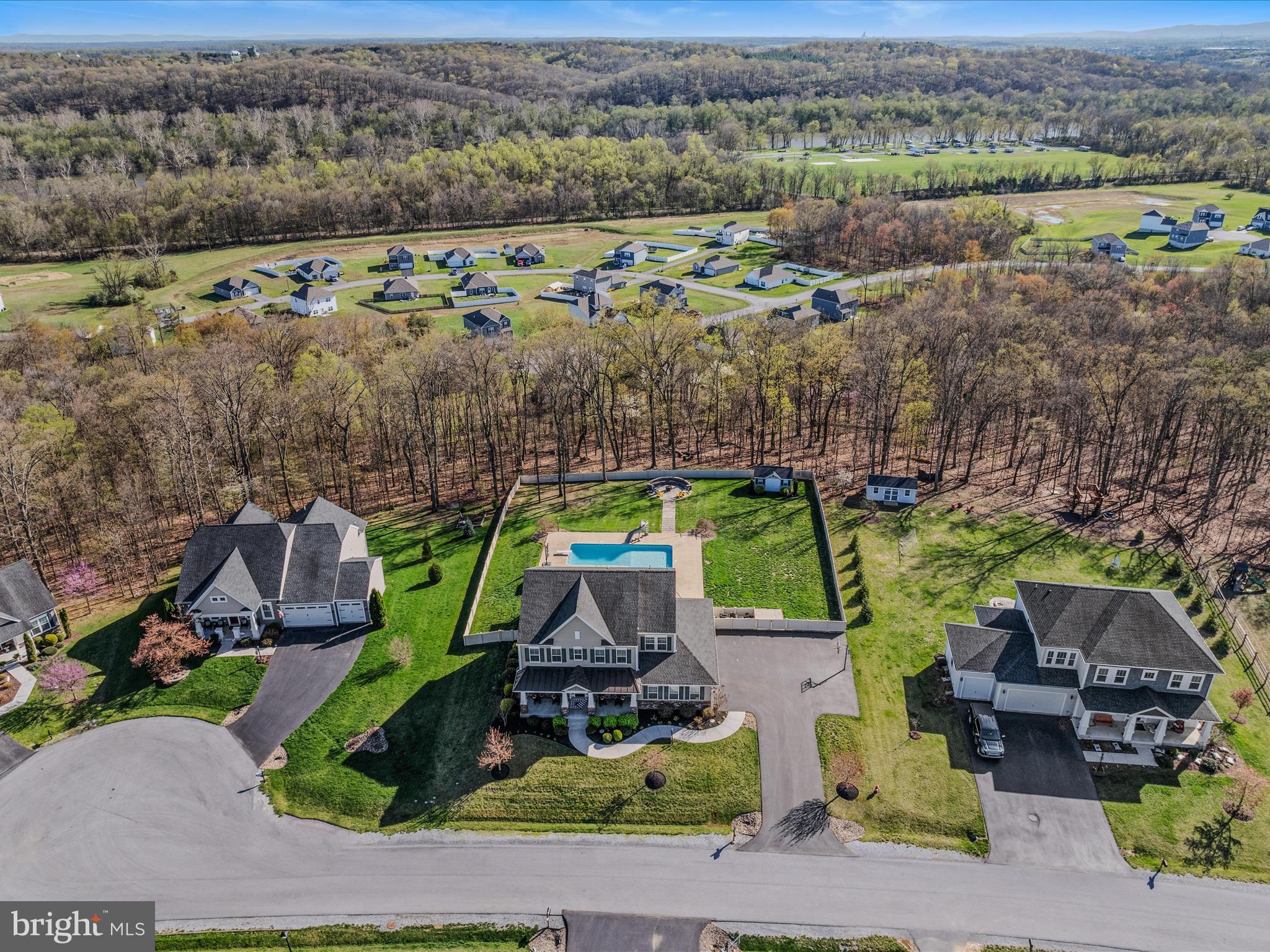 BROOKFIELD ON THE POTOMAC - Residential
