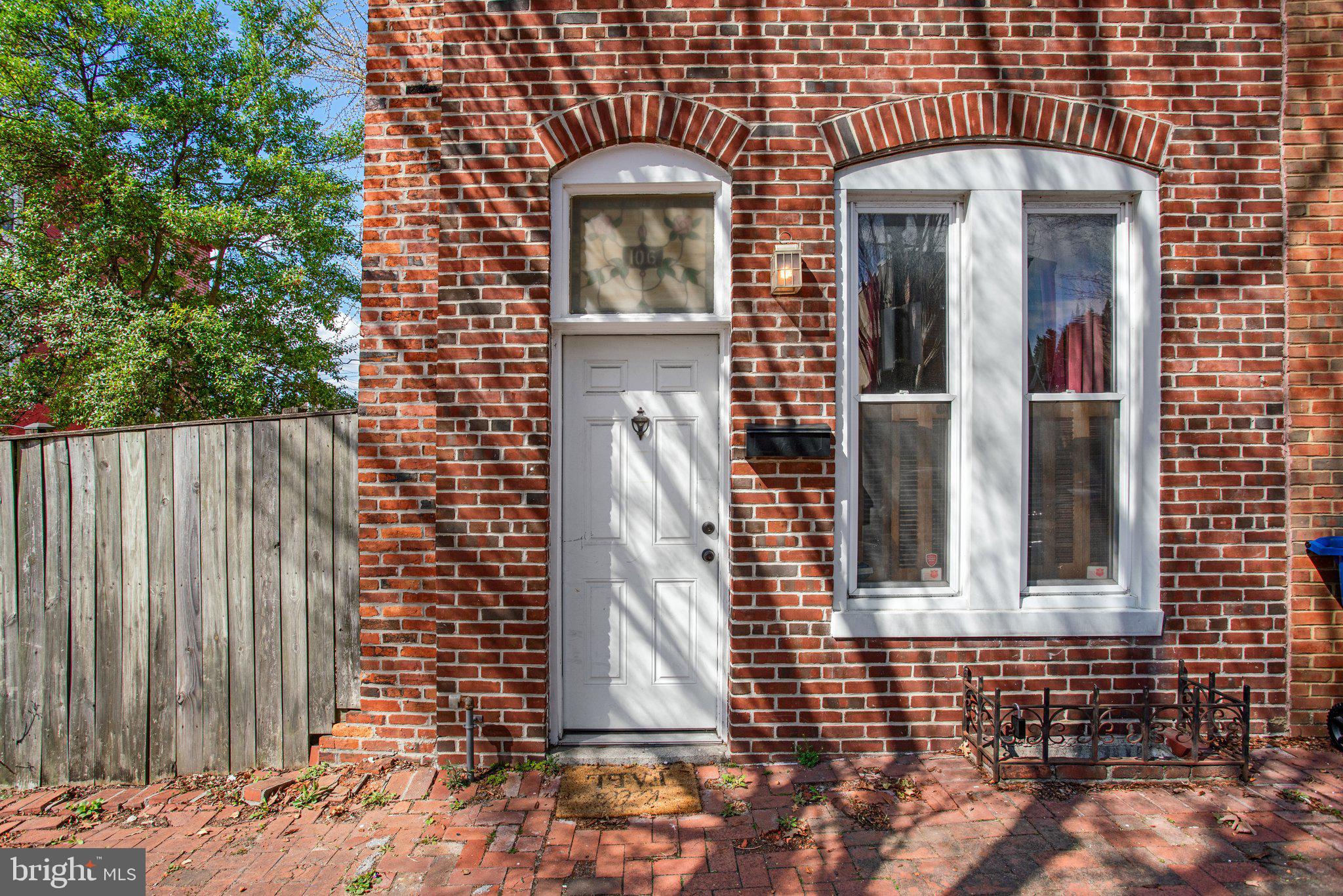 106 SCOTT STREET