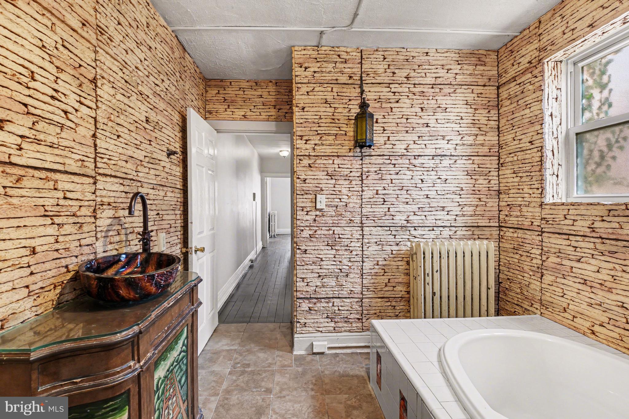 LEBANON CITY - Residential