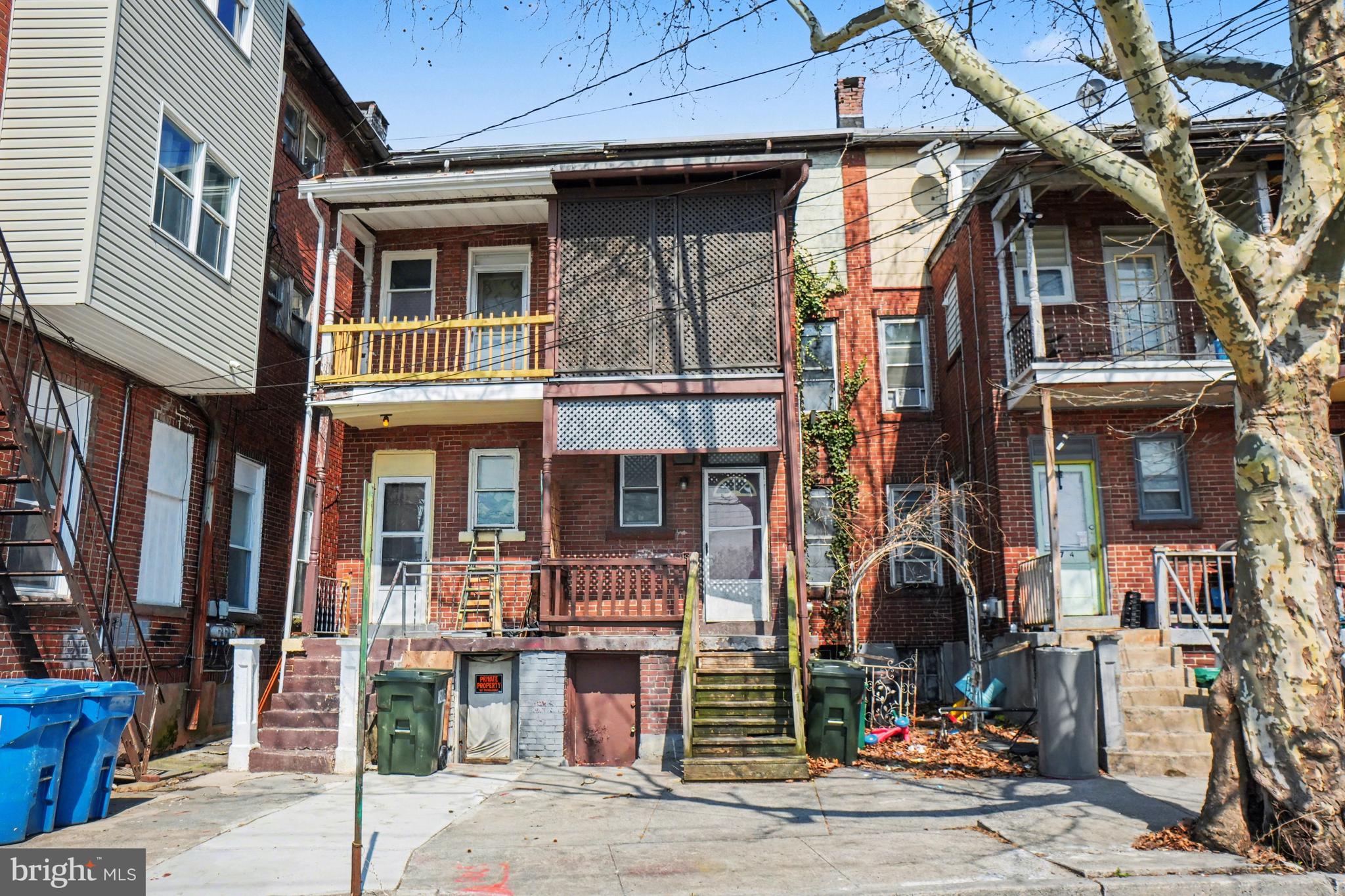 LEBANON CITY - Residential