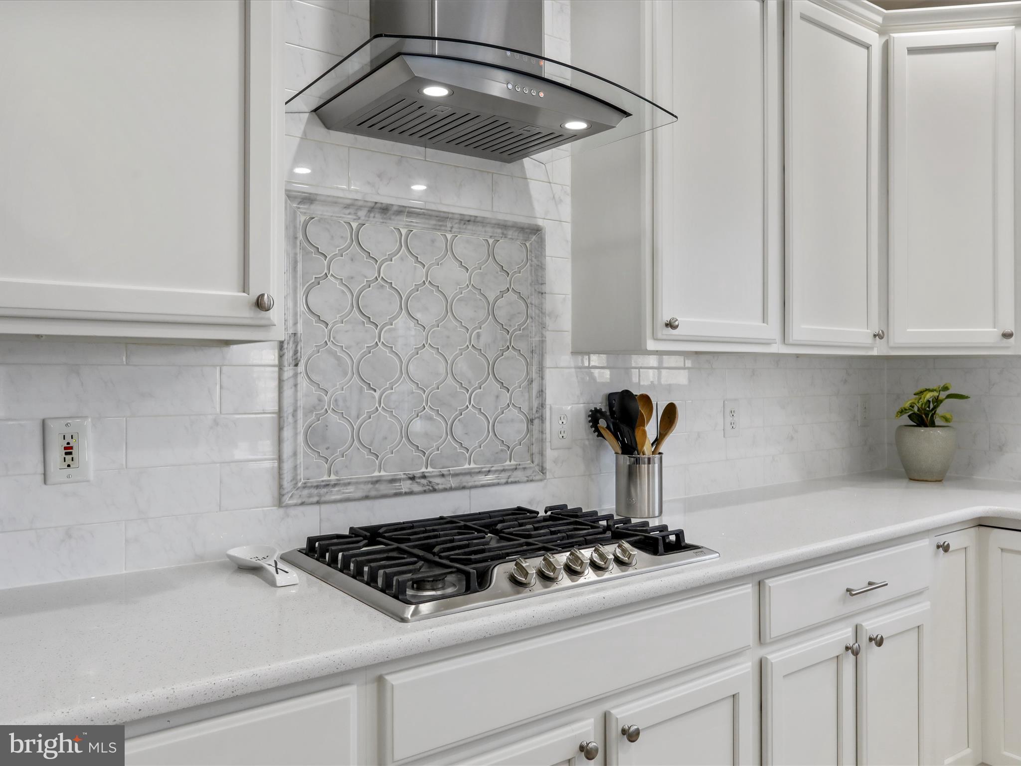 DEVEREAUX ESTATES - Residential