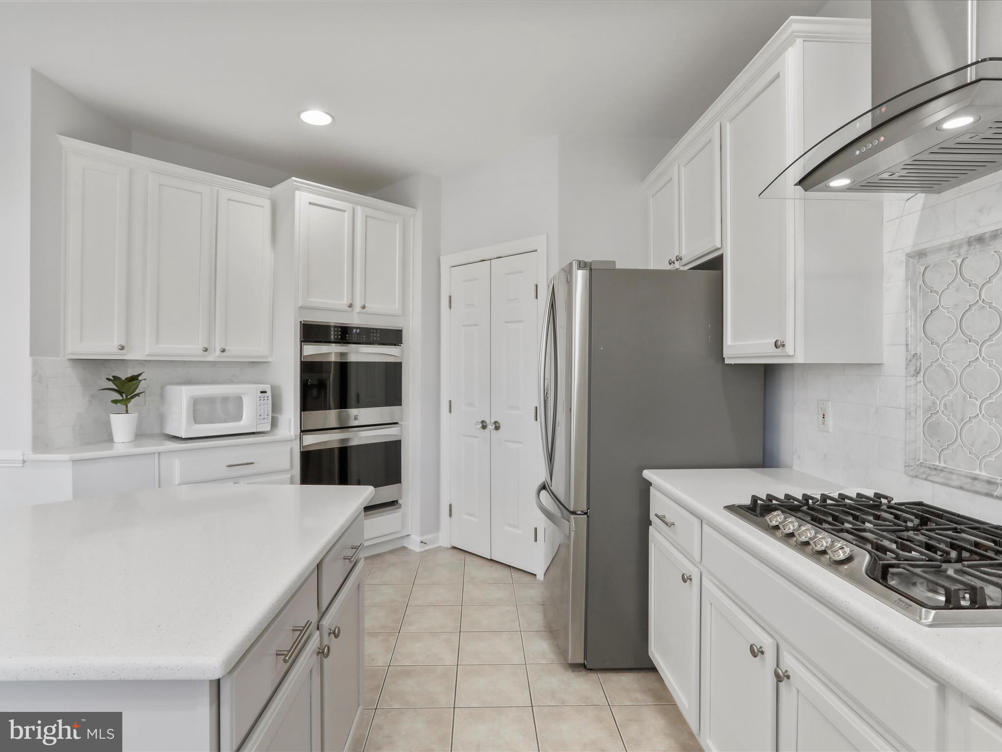 DEVEREAUX ESTATES - Residential