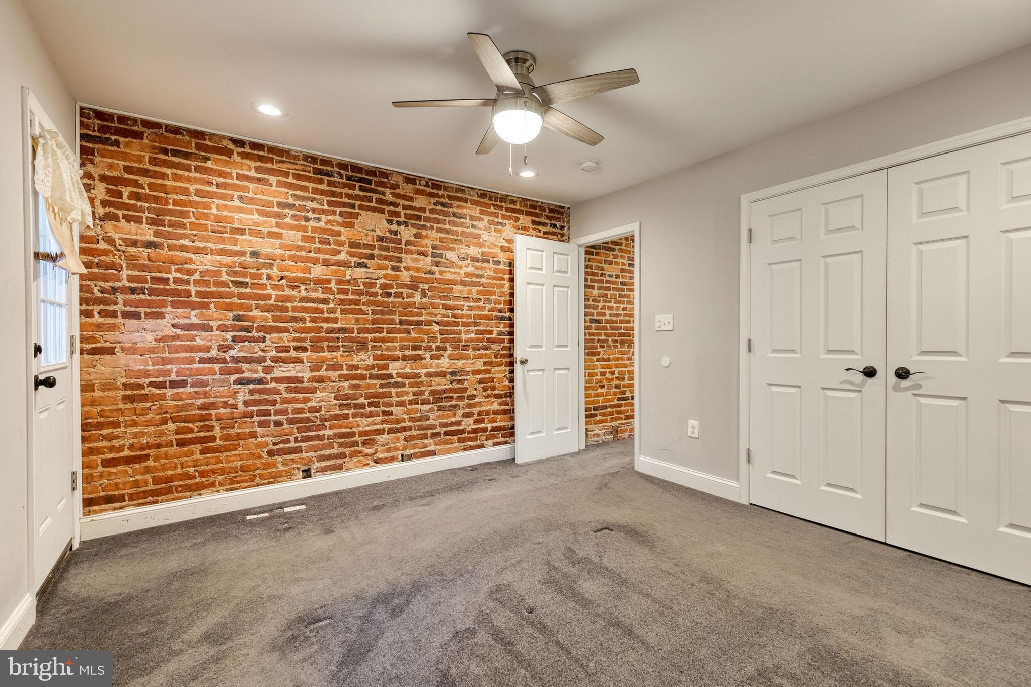 BREWERS HILL - Residential Lease