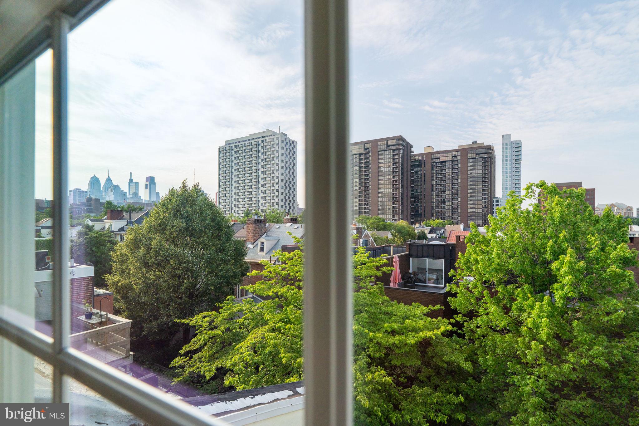 SOCIETY HILL - Residential