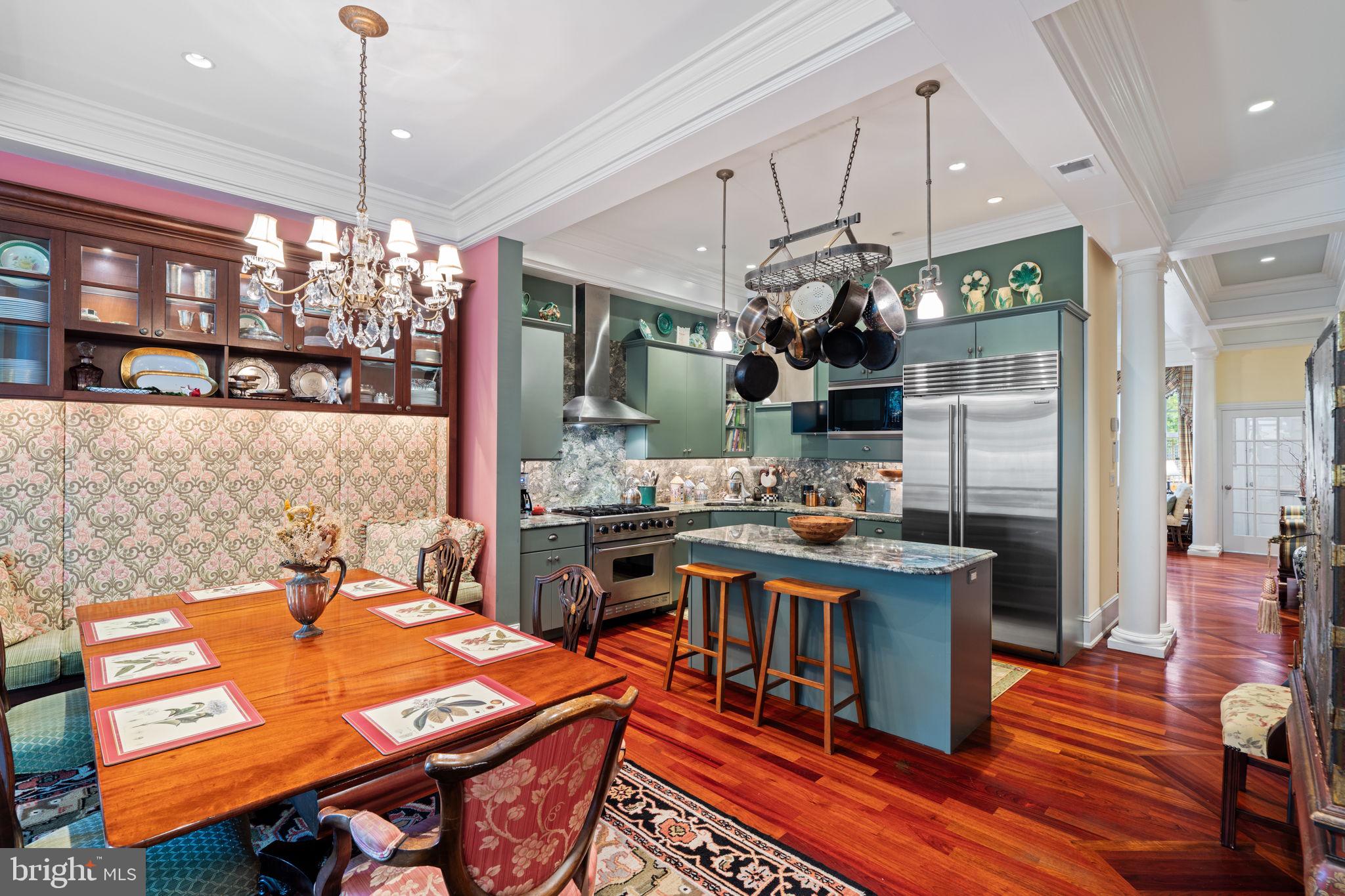 SOCIETY HILL - Residential