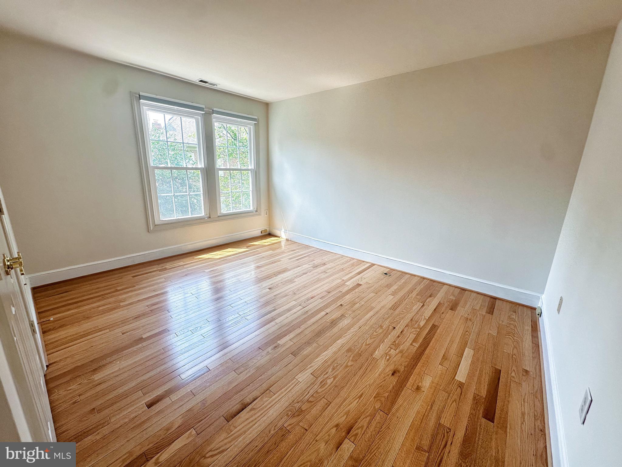 DECOVERLY ADVENTURE - Residential