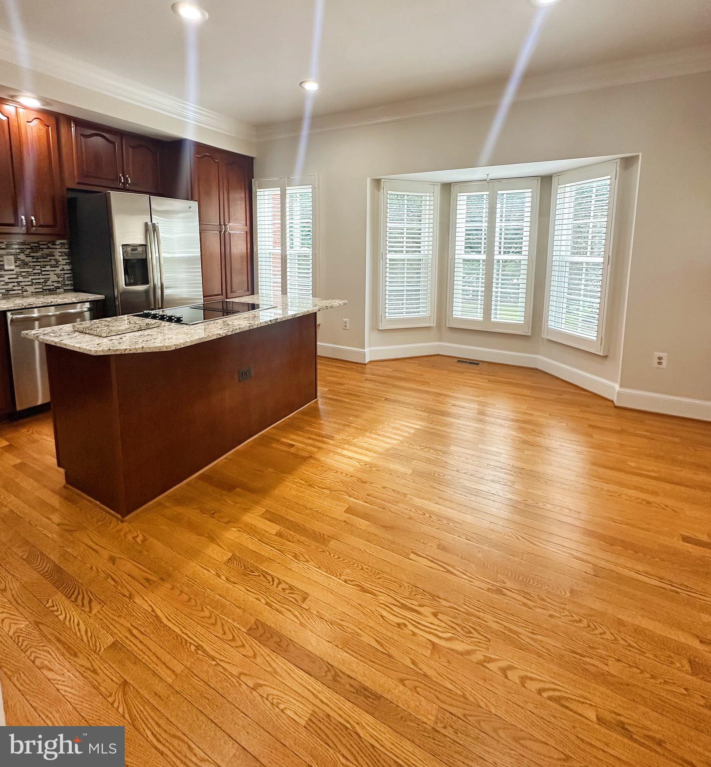9904 FOXBOROUGH CIRCLE