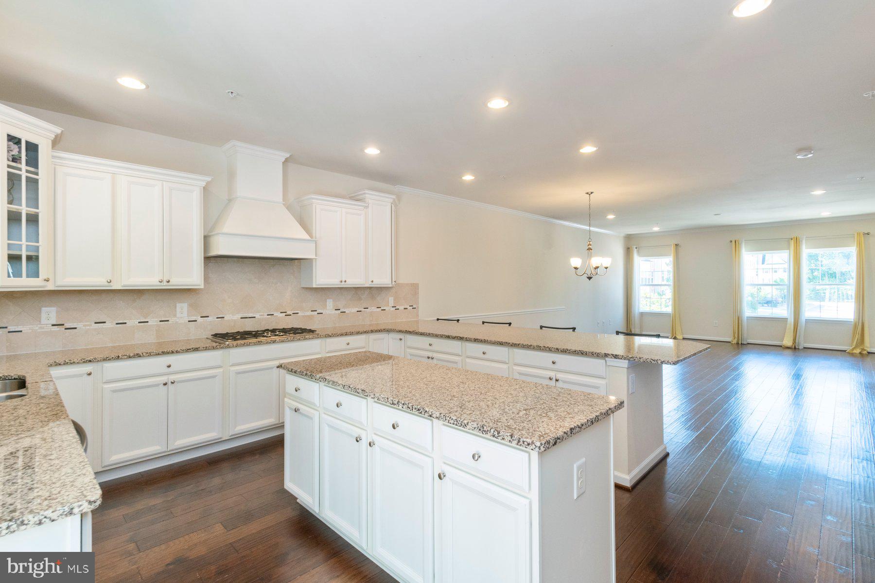 632 BRACEY DRIVE